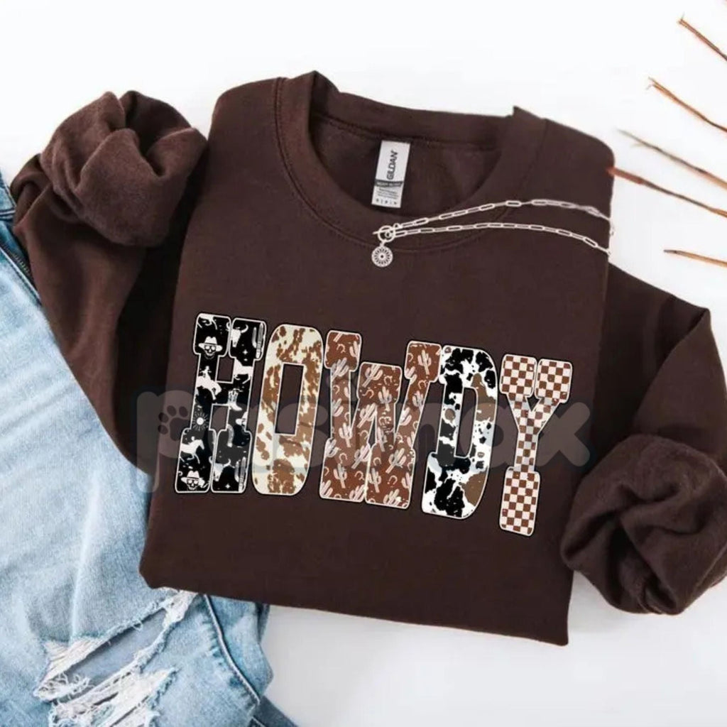 Pasimax Howdy Yee Haw Western Sweatshirt | Retro Rustic Country Jumper | Cowgirl Aesthetic Crewneck | Fun Western Wear Gift —
