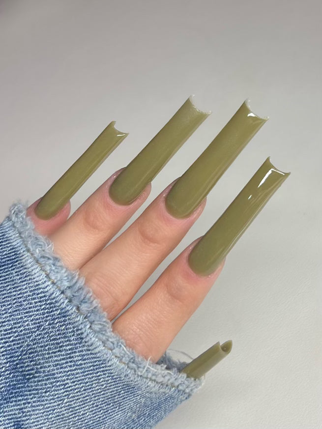 Toronto – 2Cute Nails, view 2