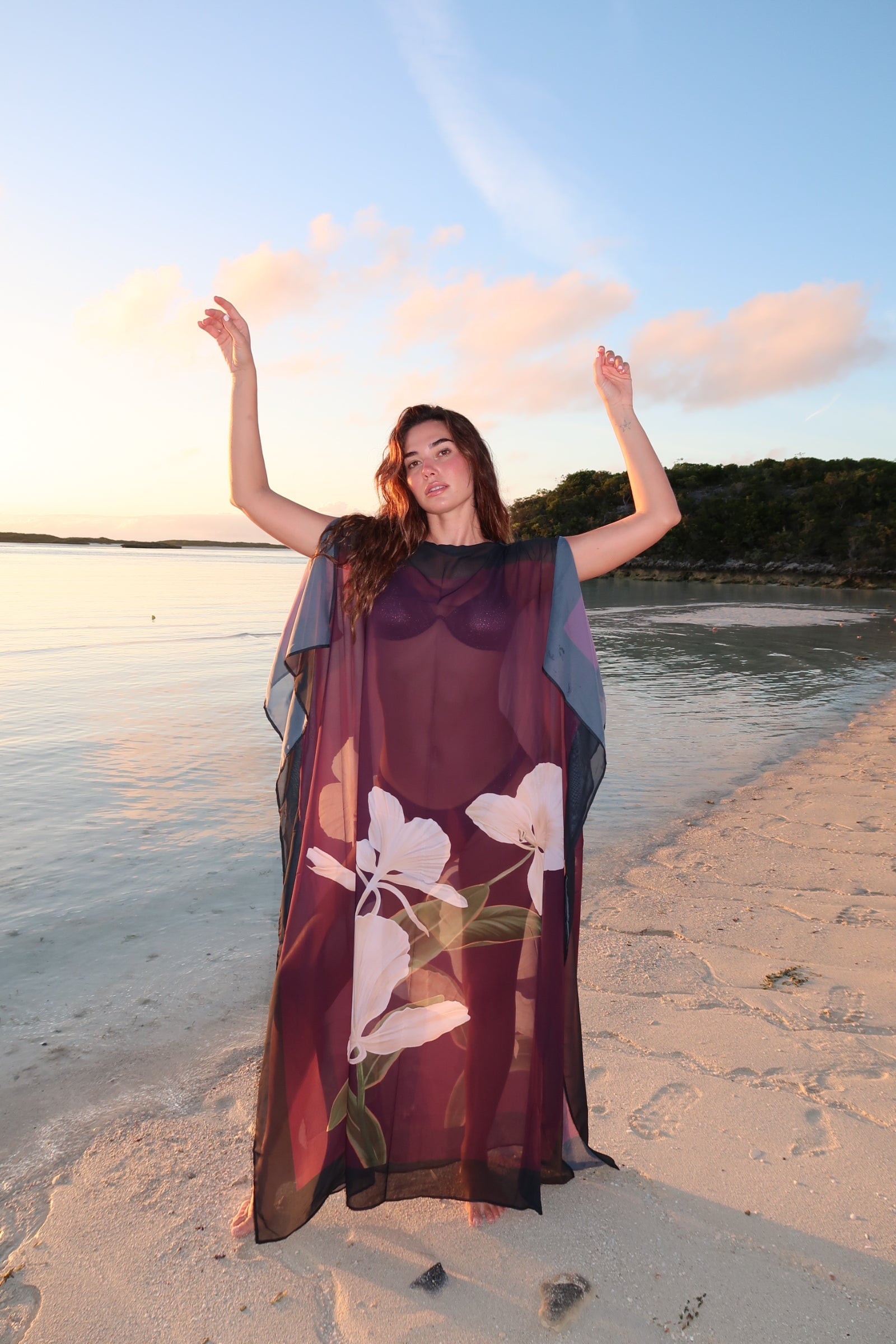 LA'AVANA Magenta Blossom Kimono — lifestyle context