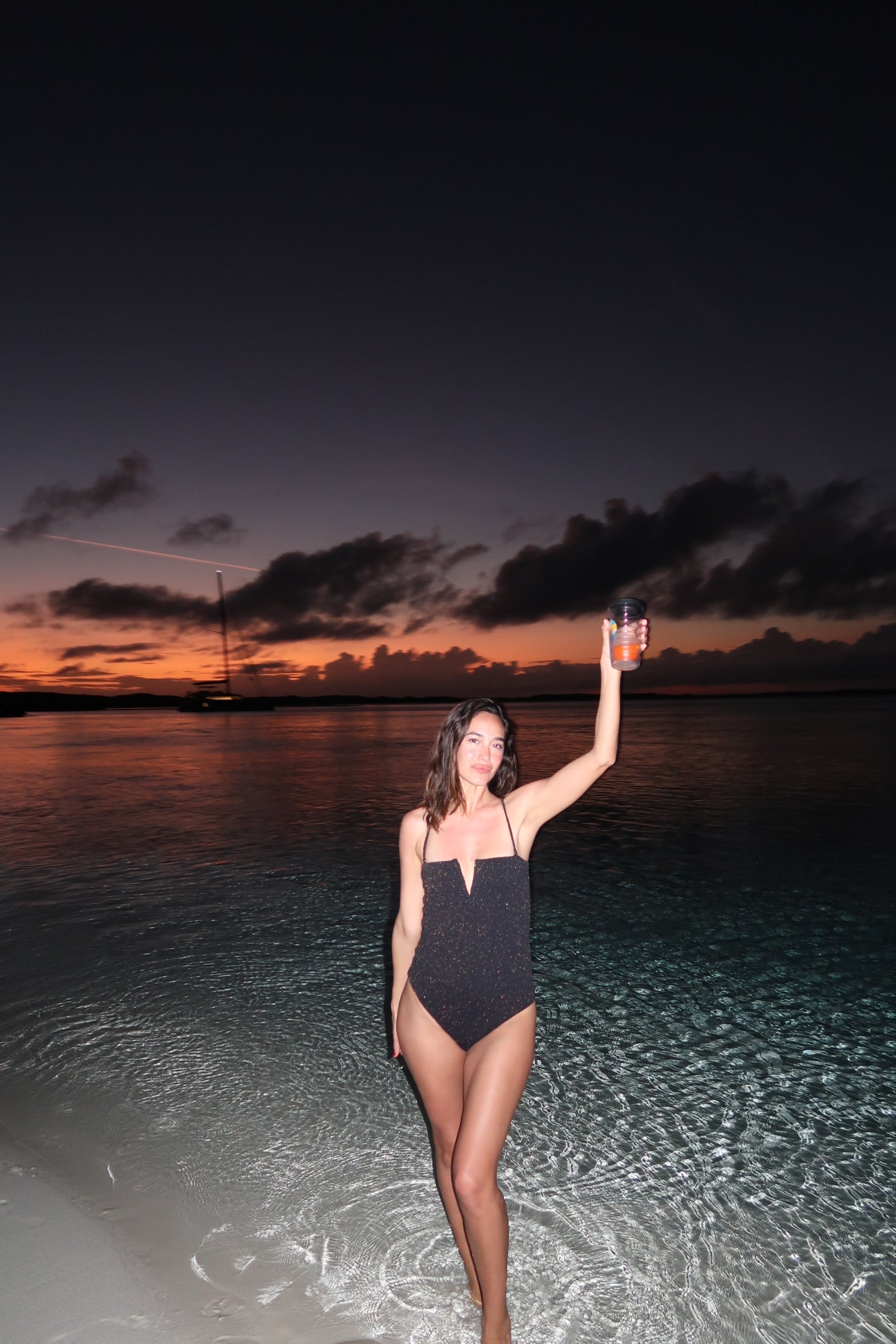 LA'AVANA Onyx Sparkle one piece — size reference