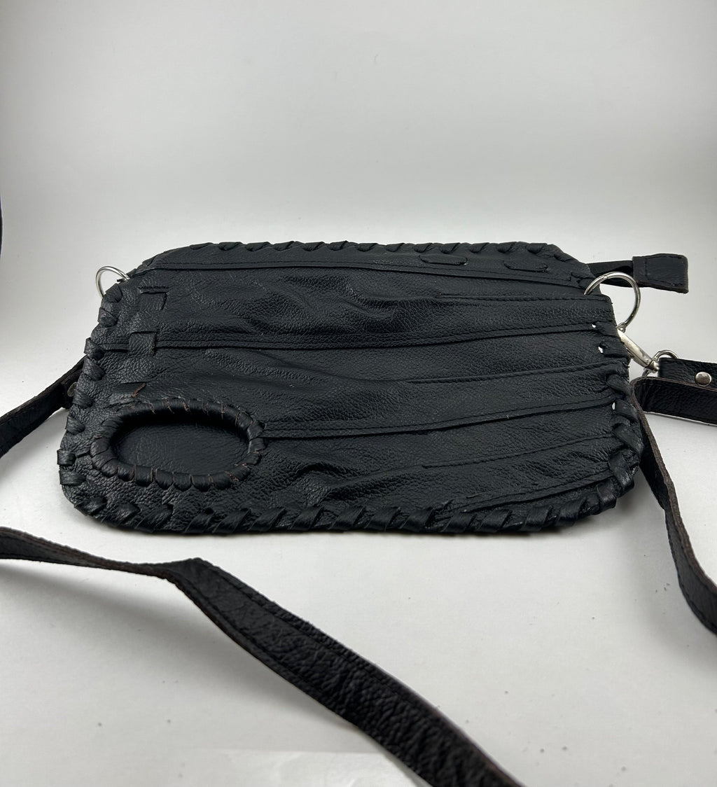Whenitwasagame baseballglovewallets.com Black Finger Glove Purse - Blank No Patch — side view