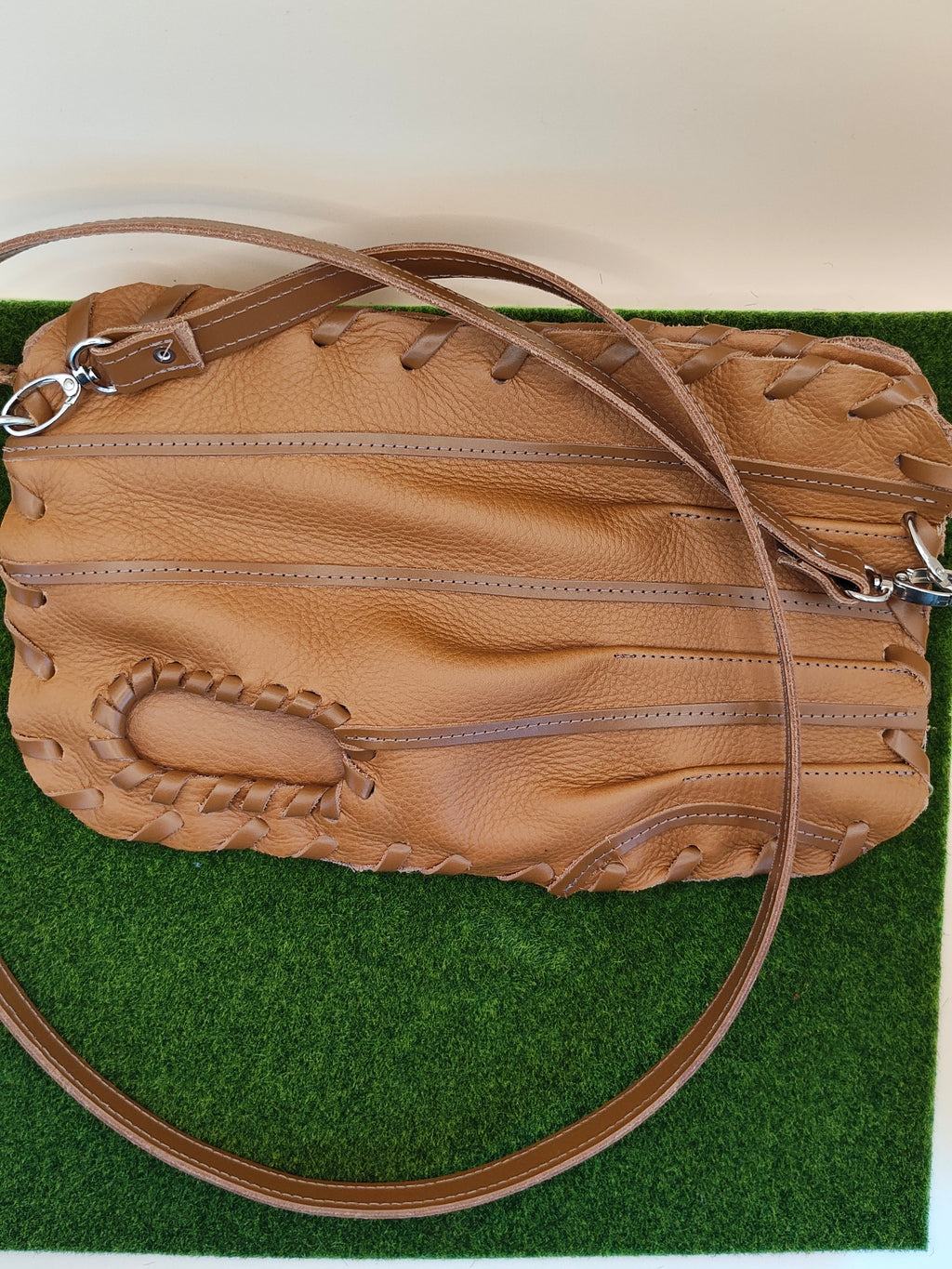 Whenitwasagame baseballglovewallets.com Finger Glove Purse - Blank No Patch — back view