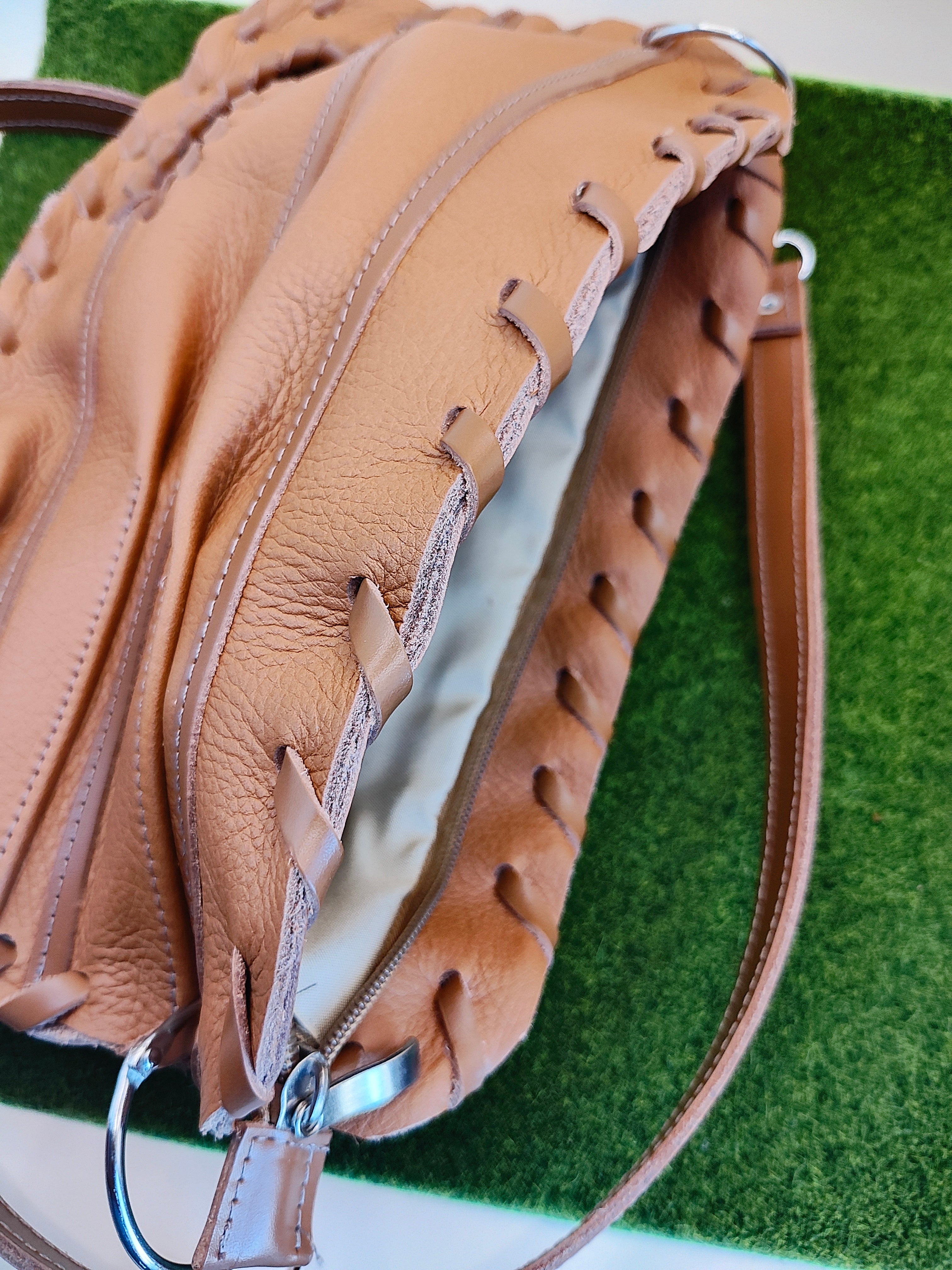 Whenitwasagame baseballglovewallets.com Finger Glove Purse - Blank No Patch — in-use photo