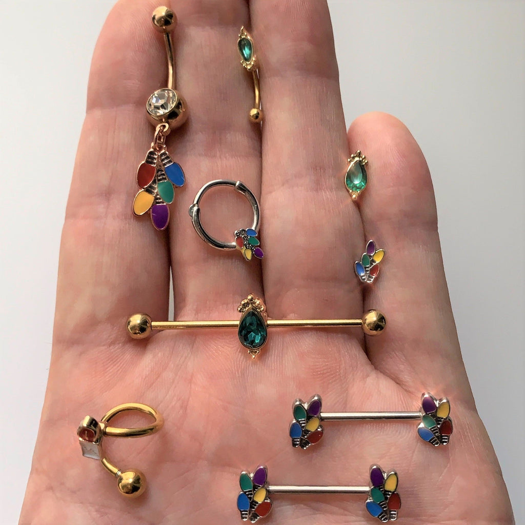 BodyCandy 14G 5/8 Christmas Lights Holiday Barbell Nipple Ring Set — detail close-up