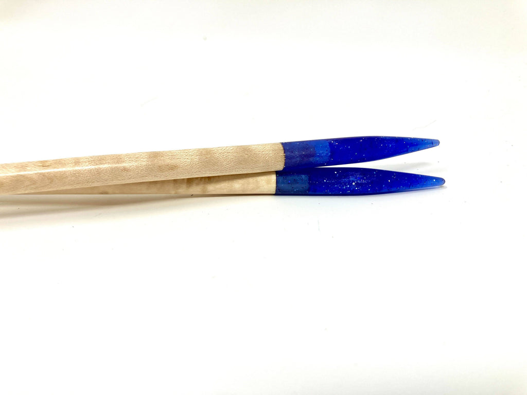Darn Good Yarn Purple Glitter Resin & Maple Knitting Needles — Darn Good Yarn branding close-up