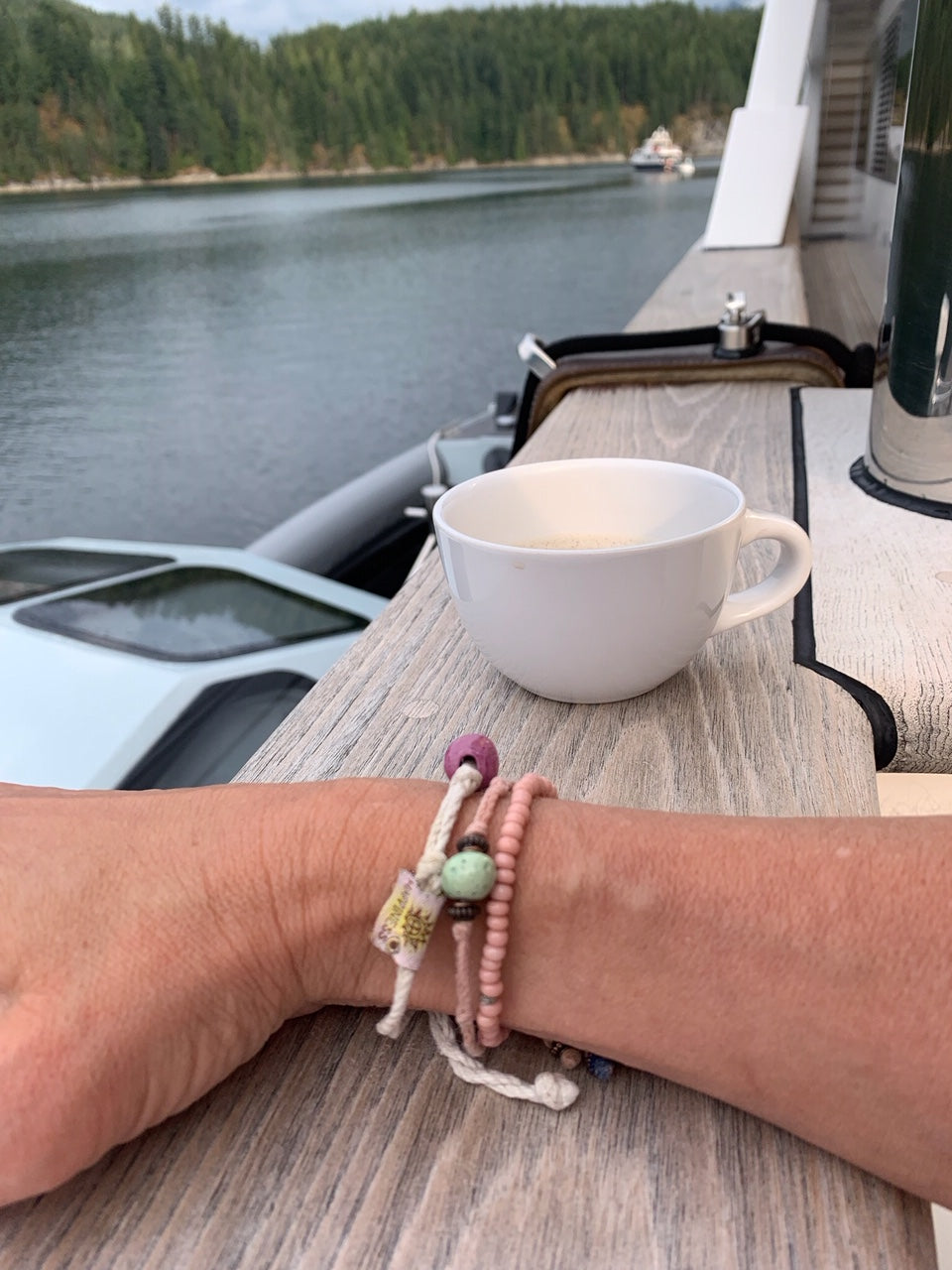 Earth Bands Canada — jewerly category context