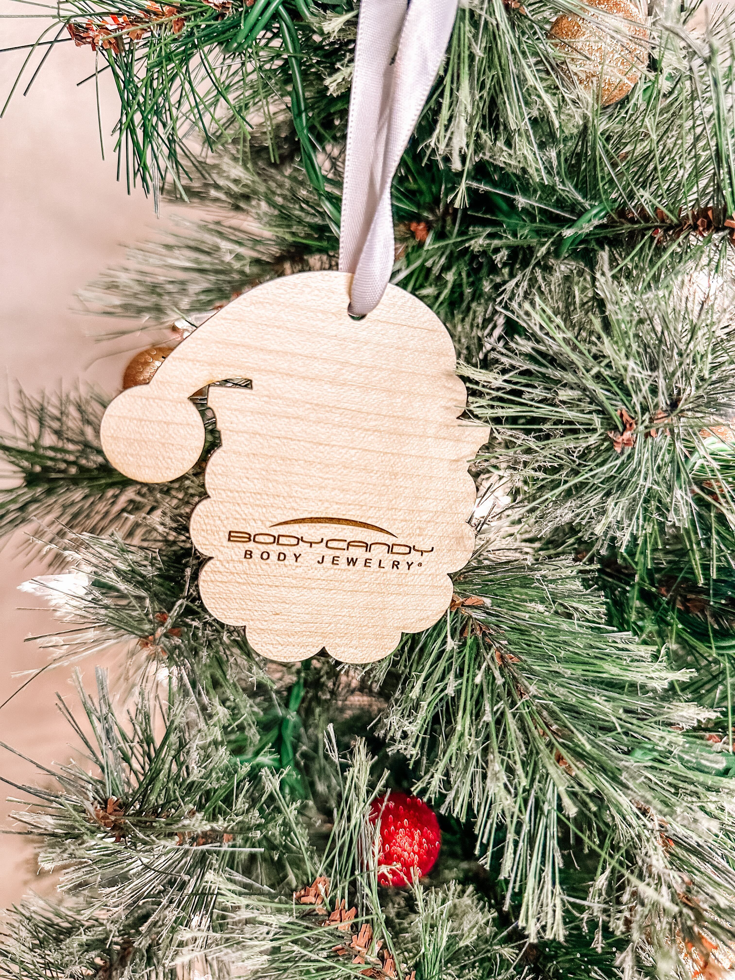 BodyCandy Wood Holiday Santa Claus Christmas Ornament — lifestyle context