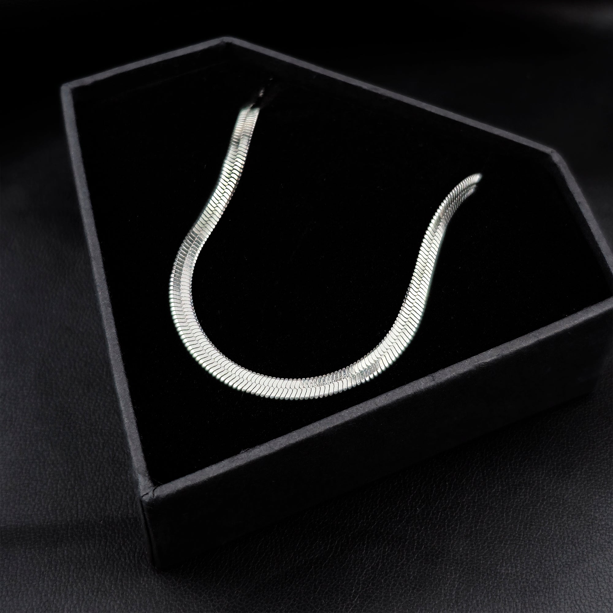 BodyCandy Stainless Steel 3mm Herringbone Link Chain Necklace — main product shot