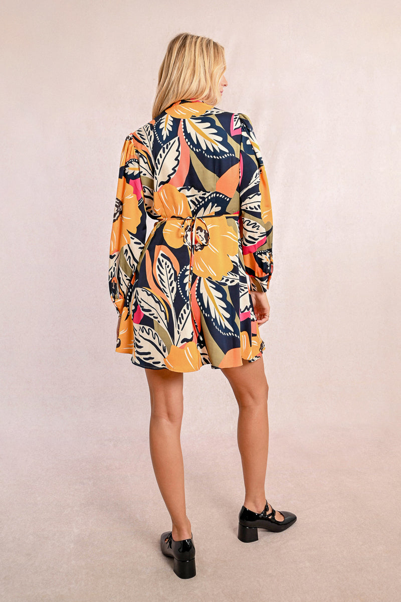 KADOU BOUTIQUE Molly Bracken Midi Dress — detail close-up
