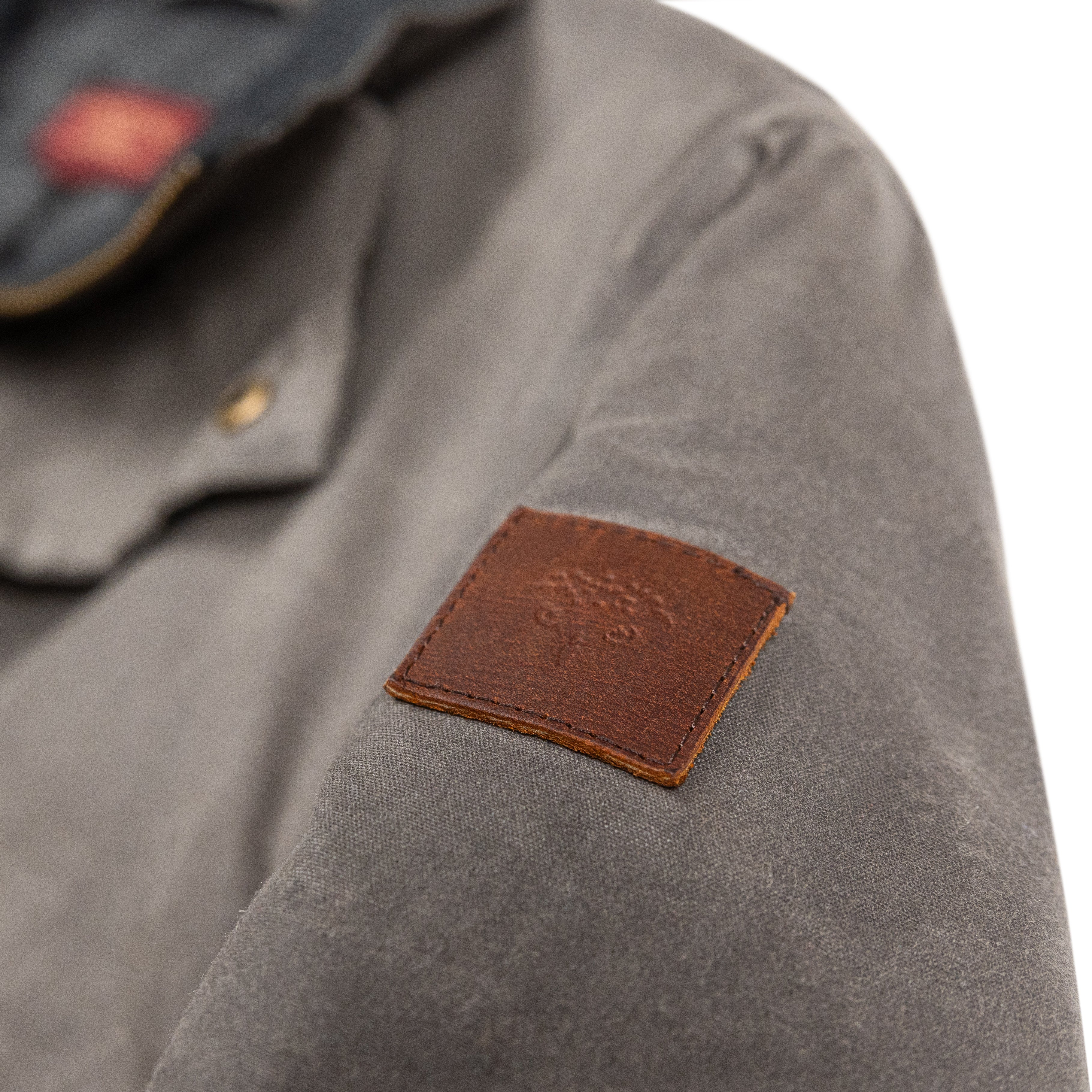 Adirondack Field Copperas Wax Jacket (Slate) — scale reference