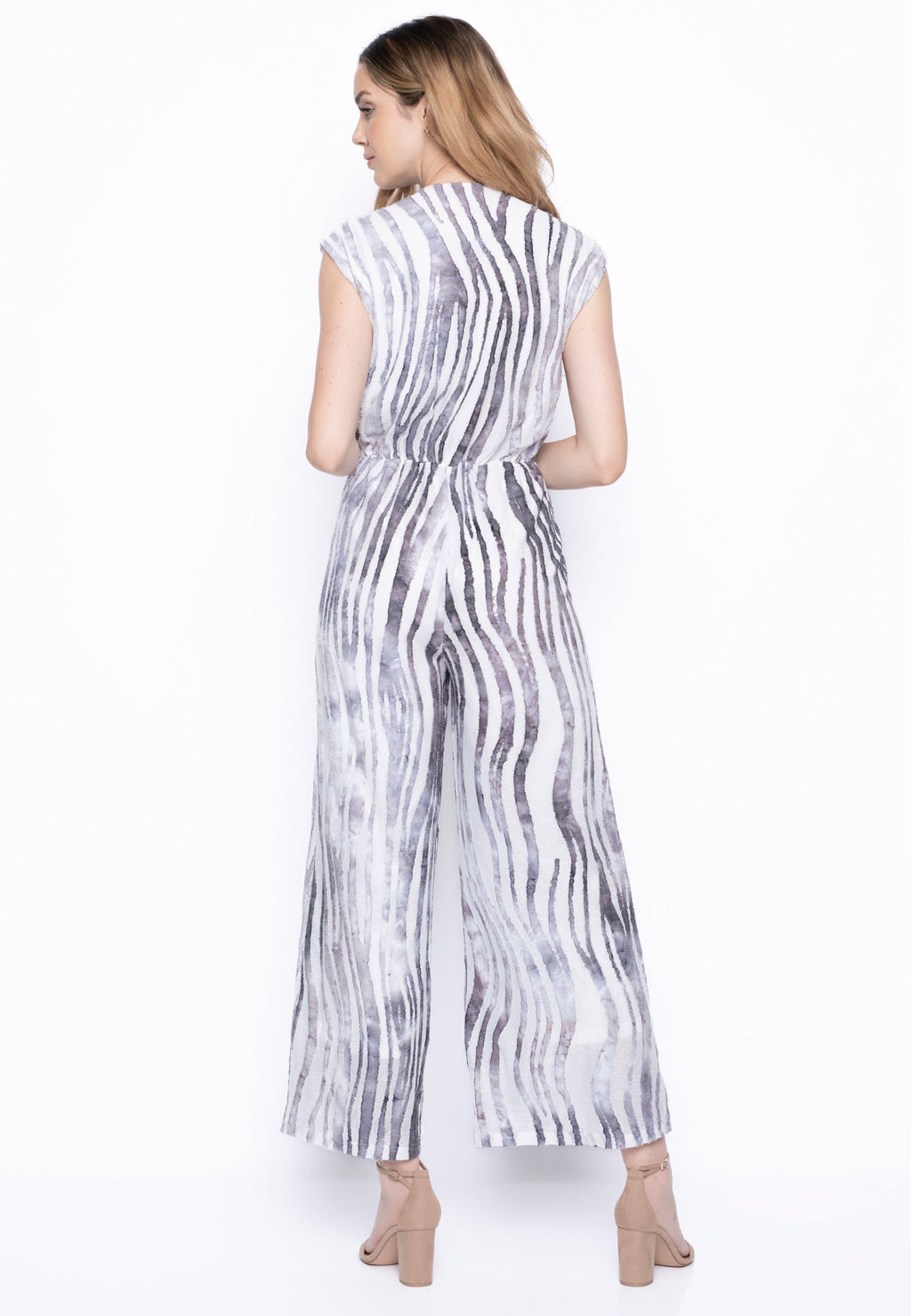 KADOU BOUTIQUE Tie-Front Jumpsuit — lifestyle context