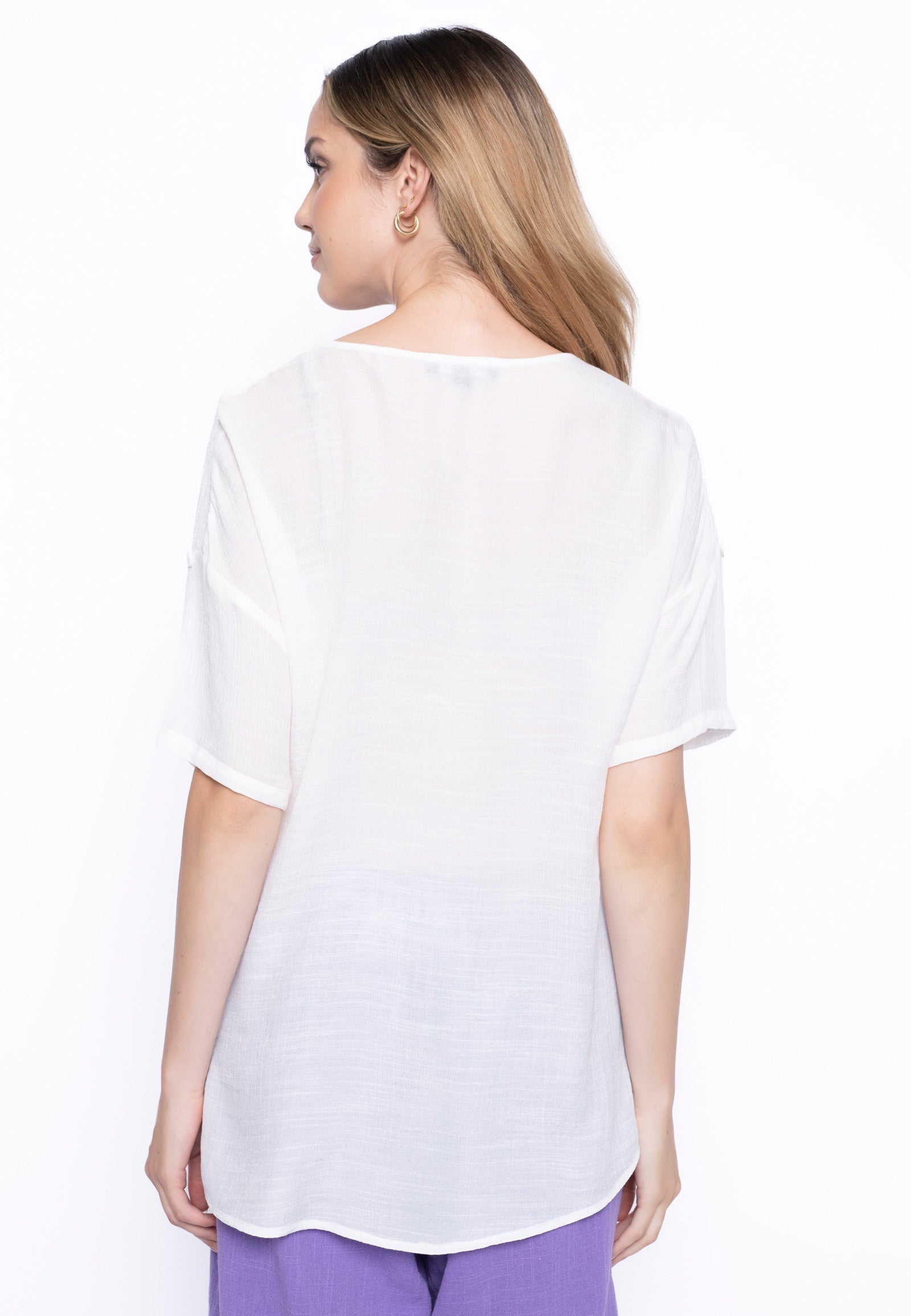 KADOU BOUTIQUE Embroidered Flowy Blouse — detail close-up