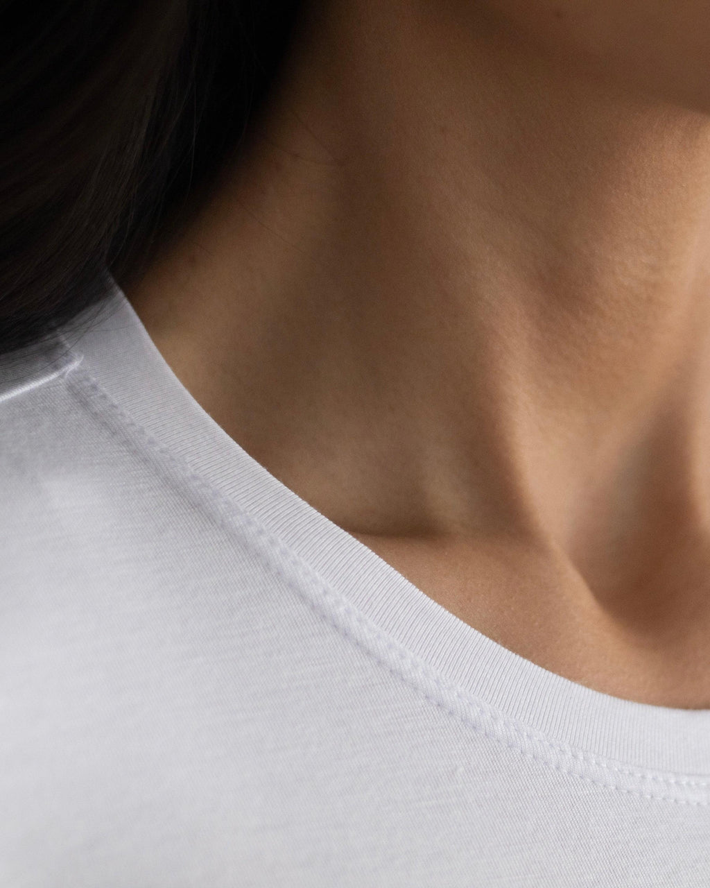 HALFTEE Layering Fashions Crew Neck 3/4 Sleeve Halftee — HALFTEE Layering Fashions branding close-up