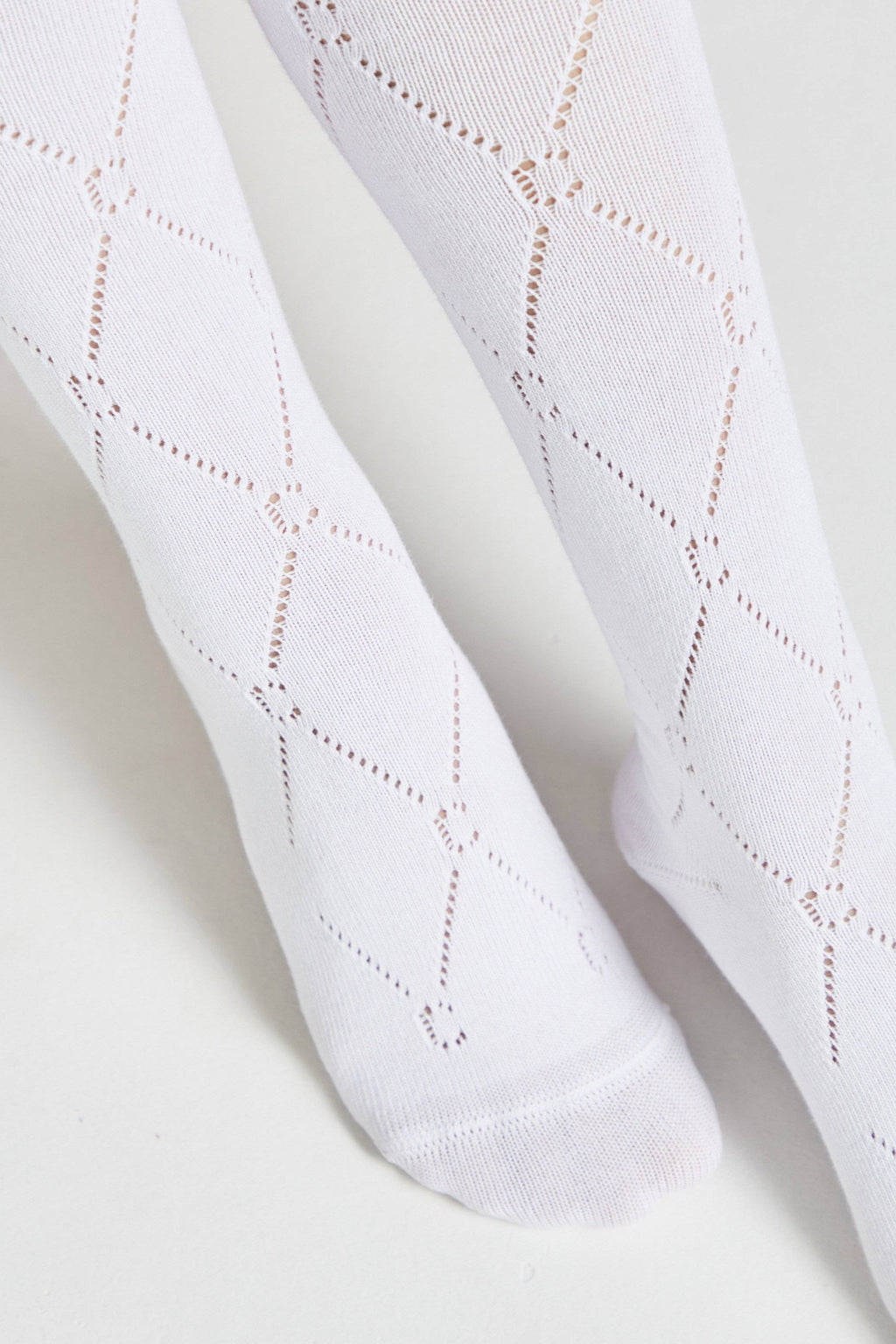 TheRanok.com Cotton Knee Highs Conte Classic 007 — lifestyle context