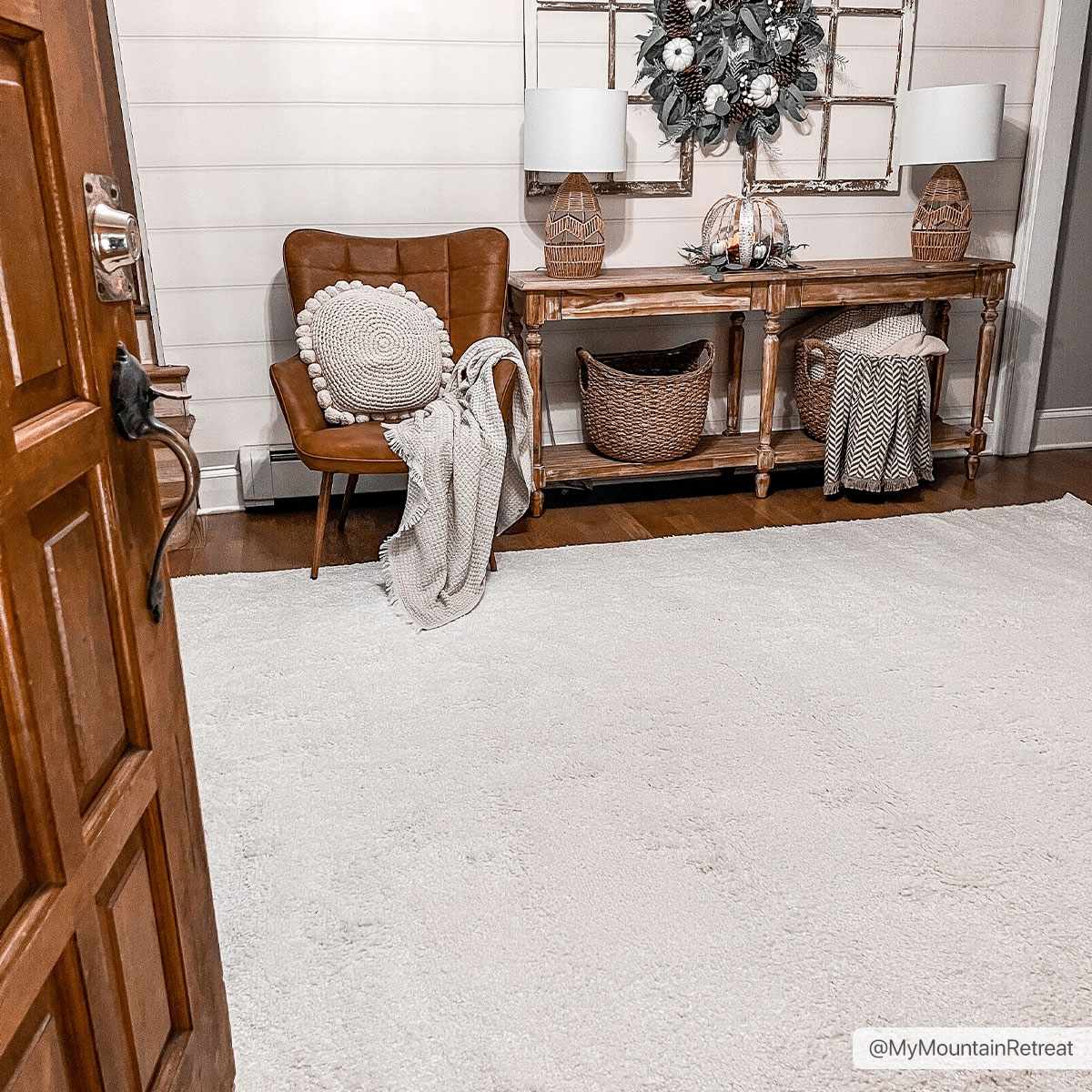 Judy White Washable Area Rug - Clearance – Boutique Rugs, view 3