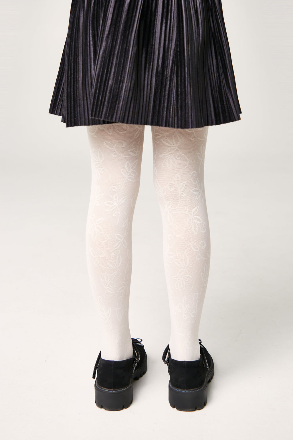 TheRanok.com Conte Tights for girls Ketty 40 Den - Floral Pattern — product on model