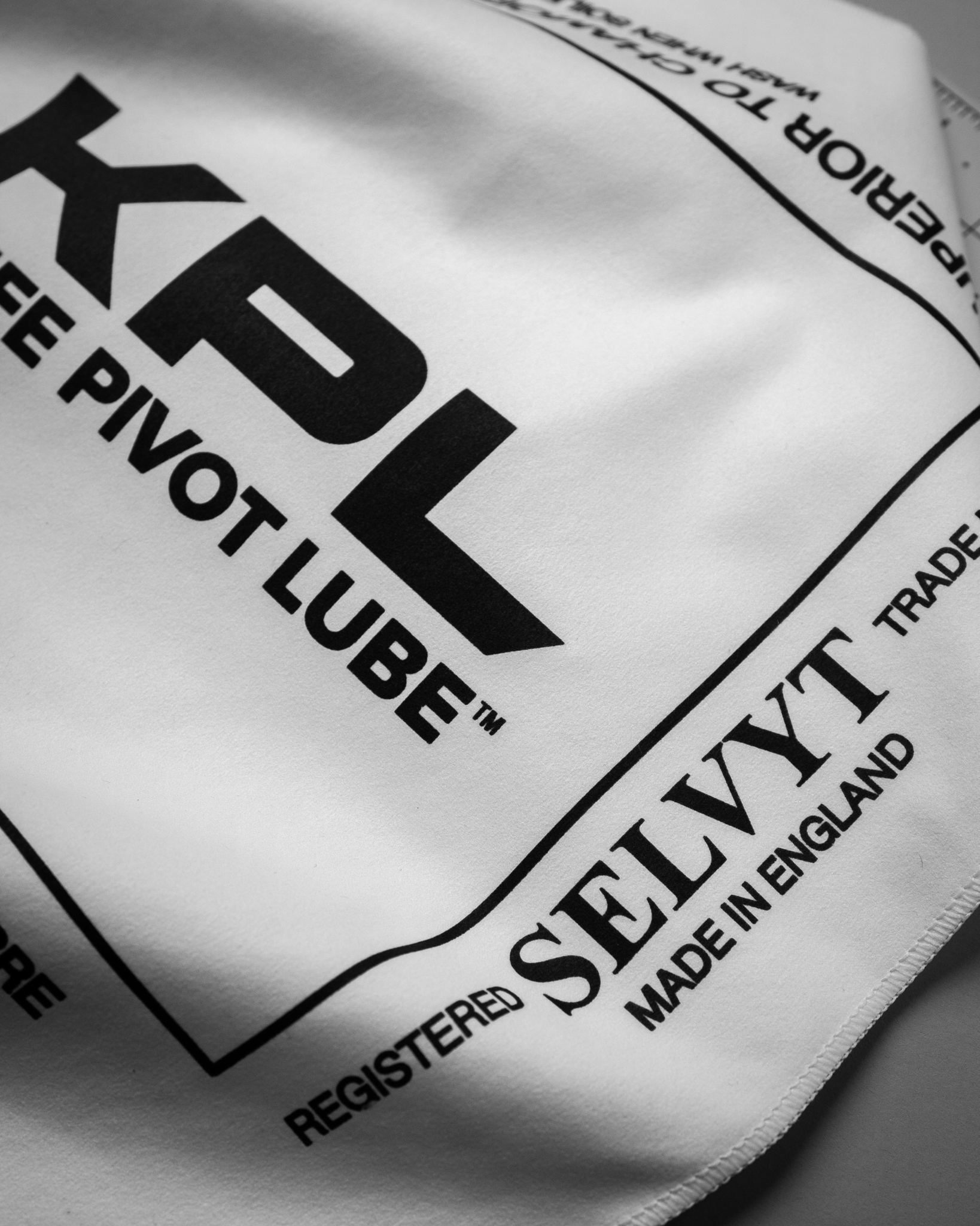 KPL ULTIMATE Microfiber Cloth – Knife Pivot Lube, view 3