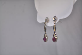 Garnet oval Swirl Earrings
