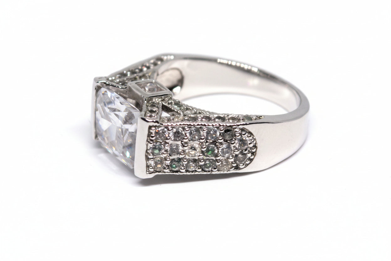 Just Neat Stuff Posh Vintage CZ Ring — side view