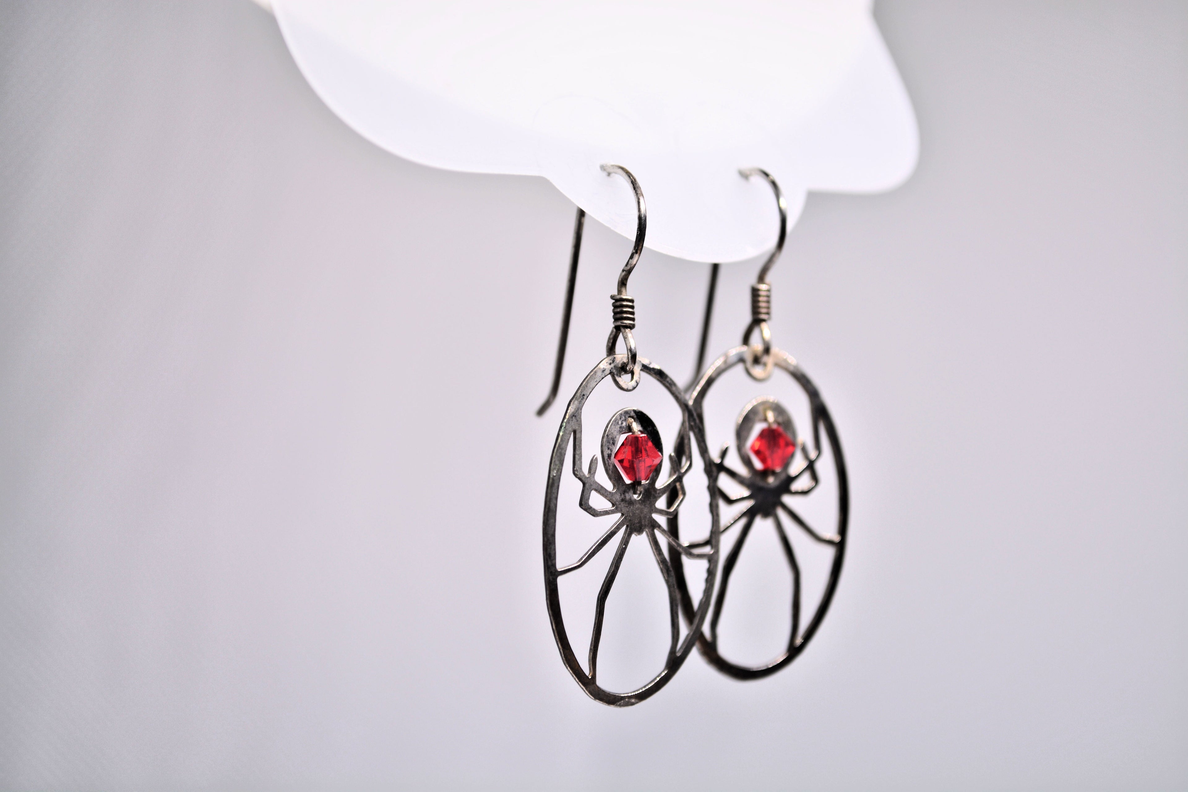 Just Neat Stuff Spider Earrings — back view