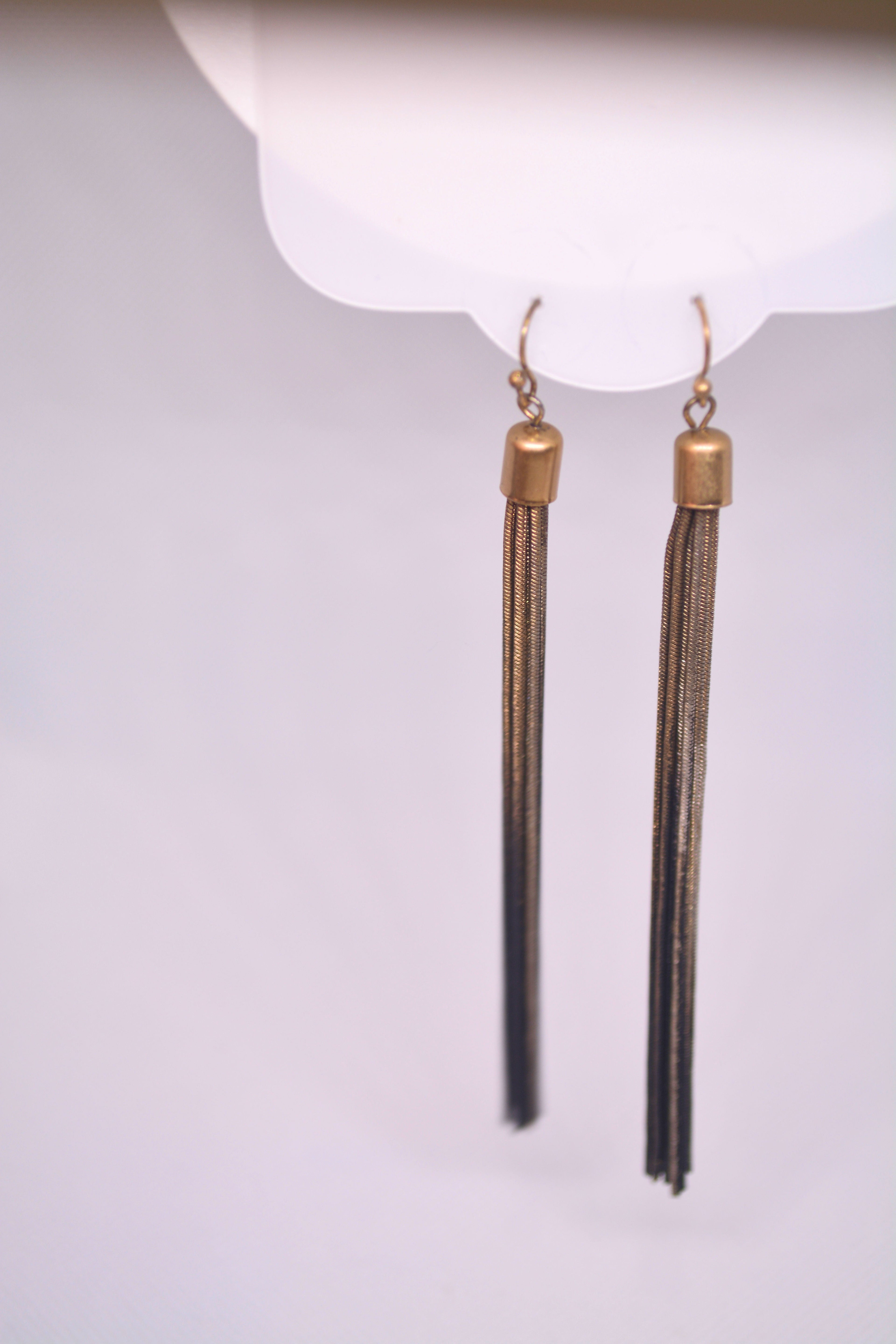 Just Neat Stuff Drop and dangle Chains — lifestyle context