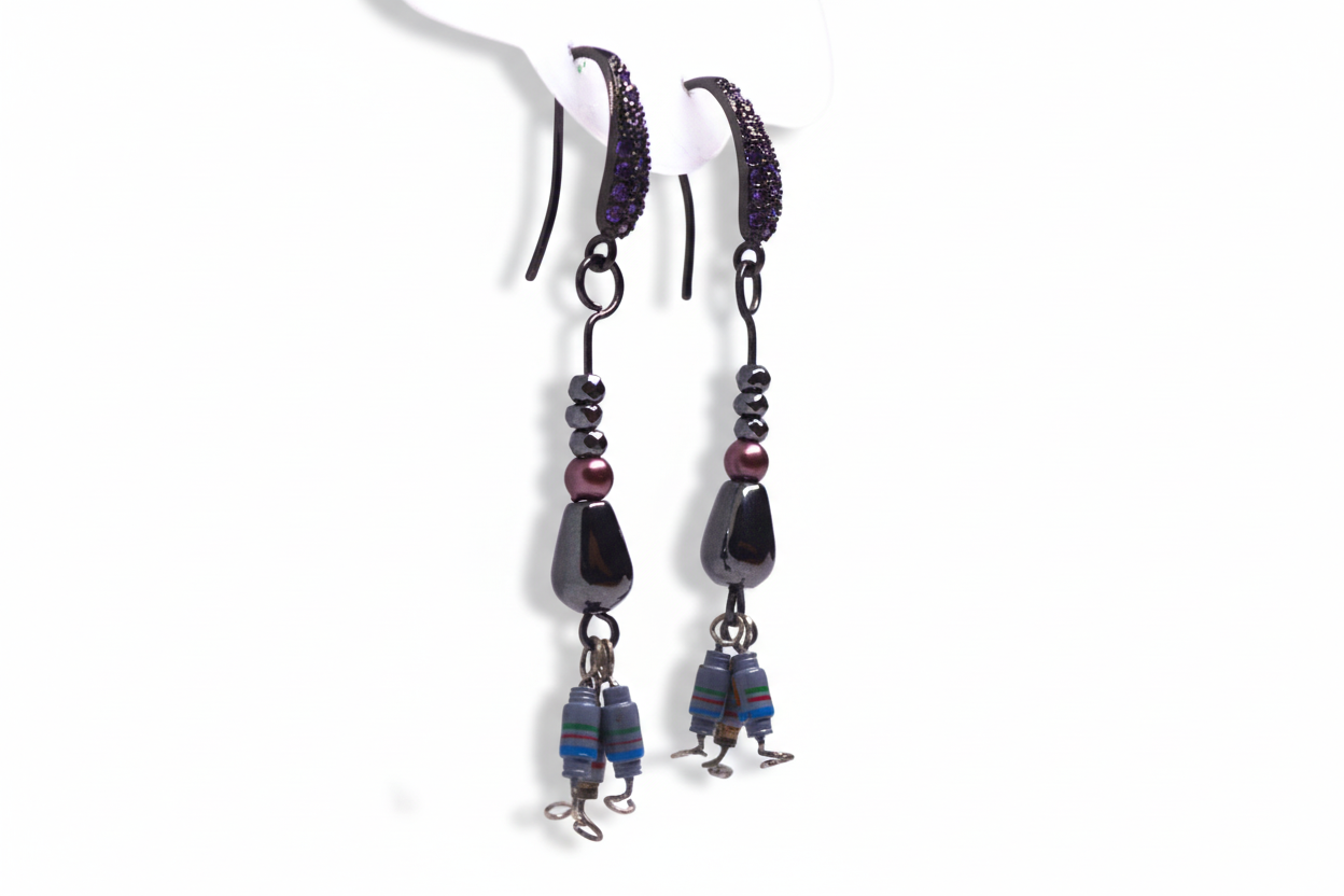 Just Neat Stuff Resistor Drop and Dangles — detail close-up