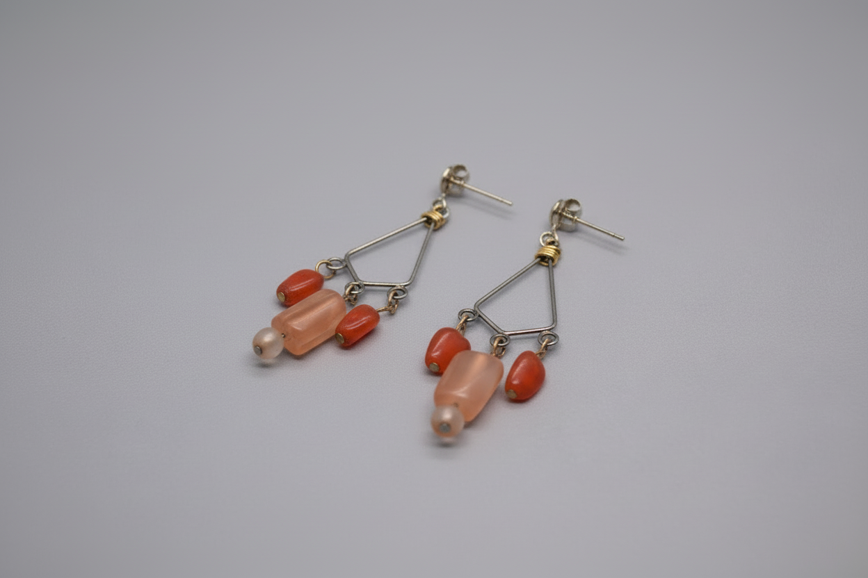 Just Neat Stuff Gemstone Triangles — back view