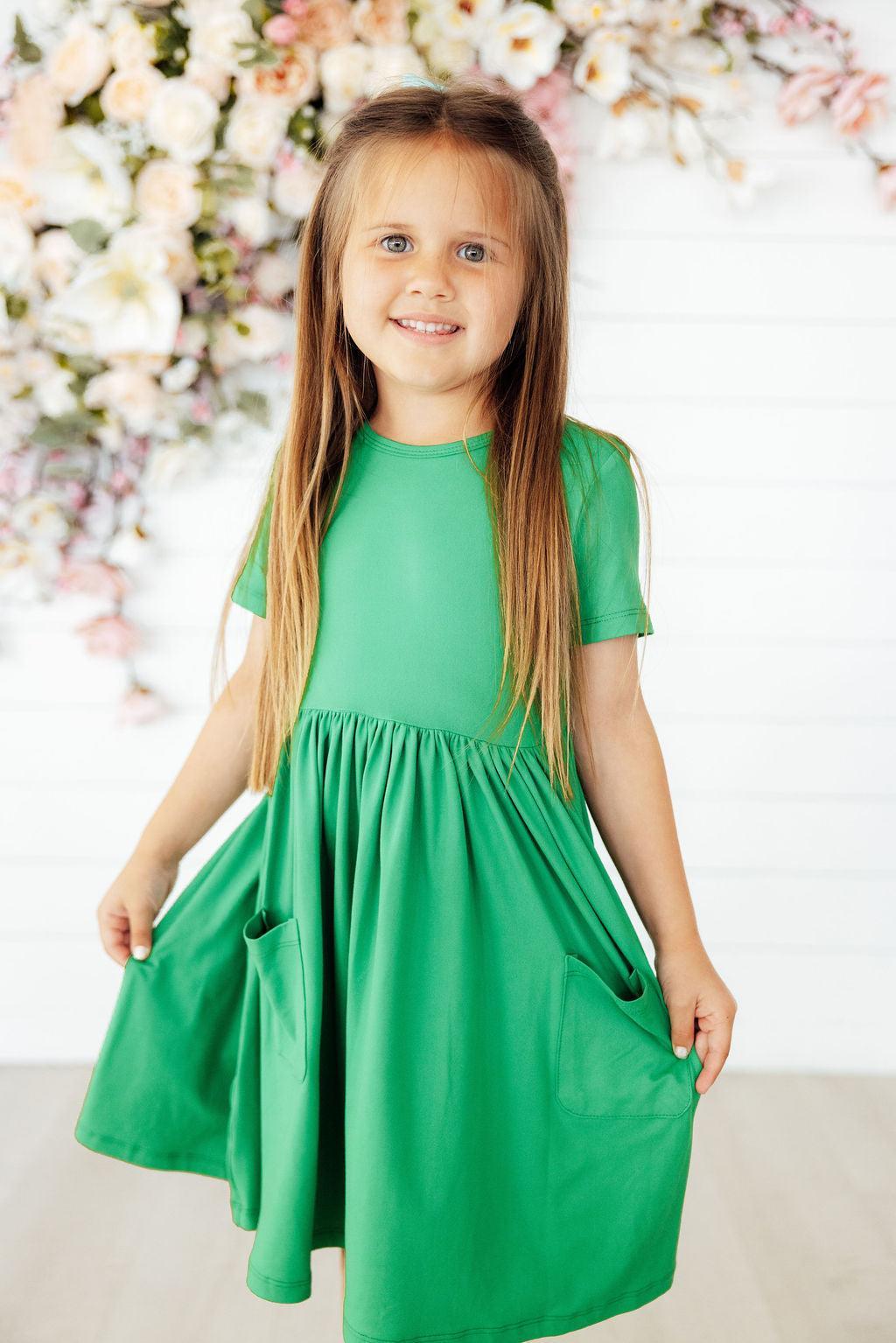 Mila & Rose ® Kelly Green S/S Pocket Twirl Dress — side view
