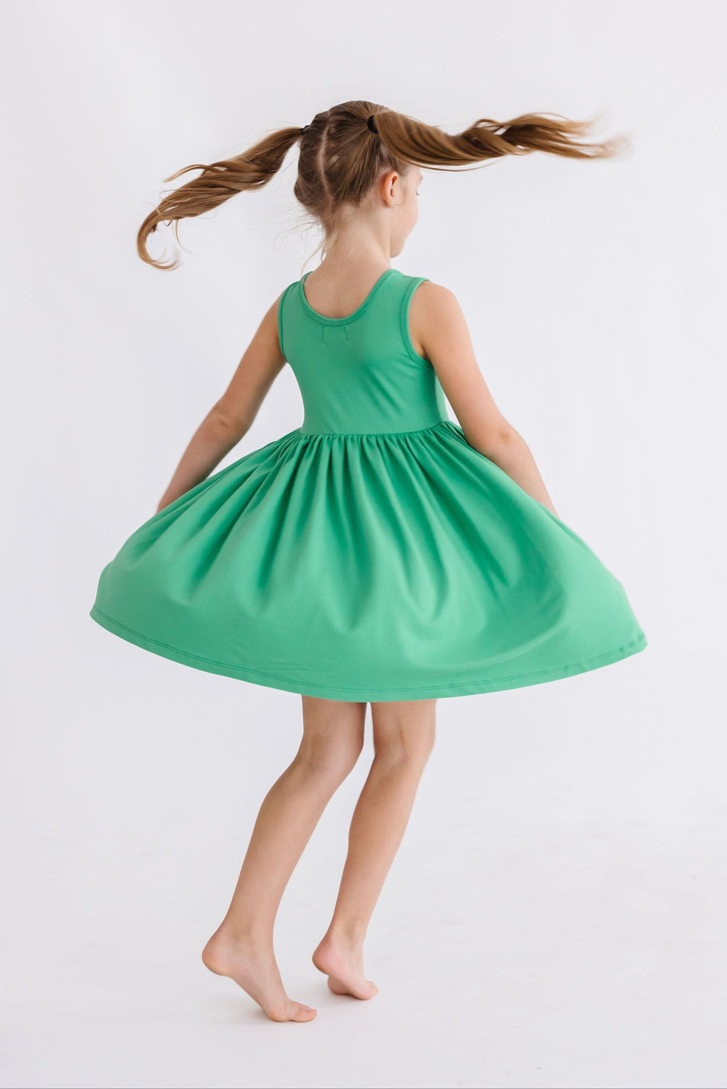 Mila & Rose ® Kelly Green Tank Pocket Twirl Dress — detail close-up