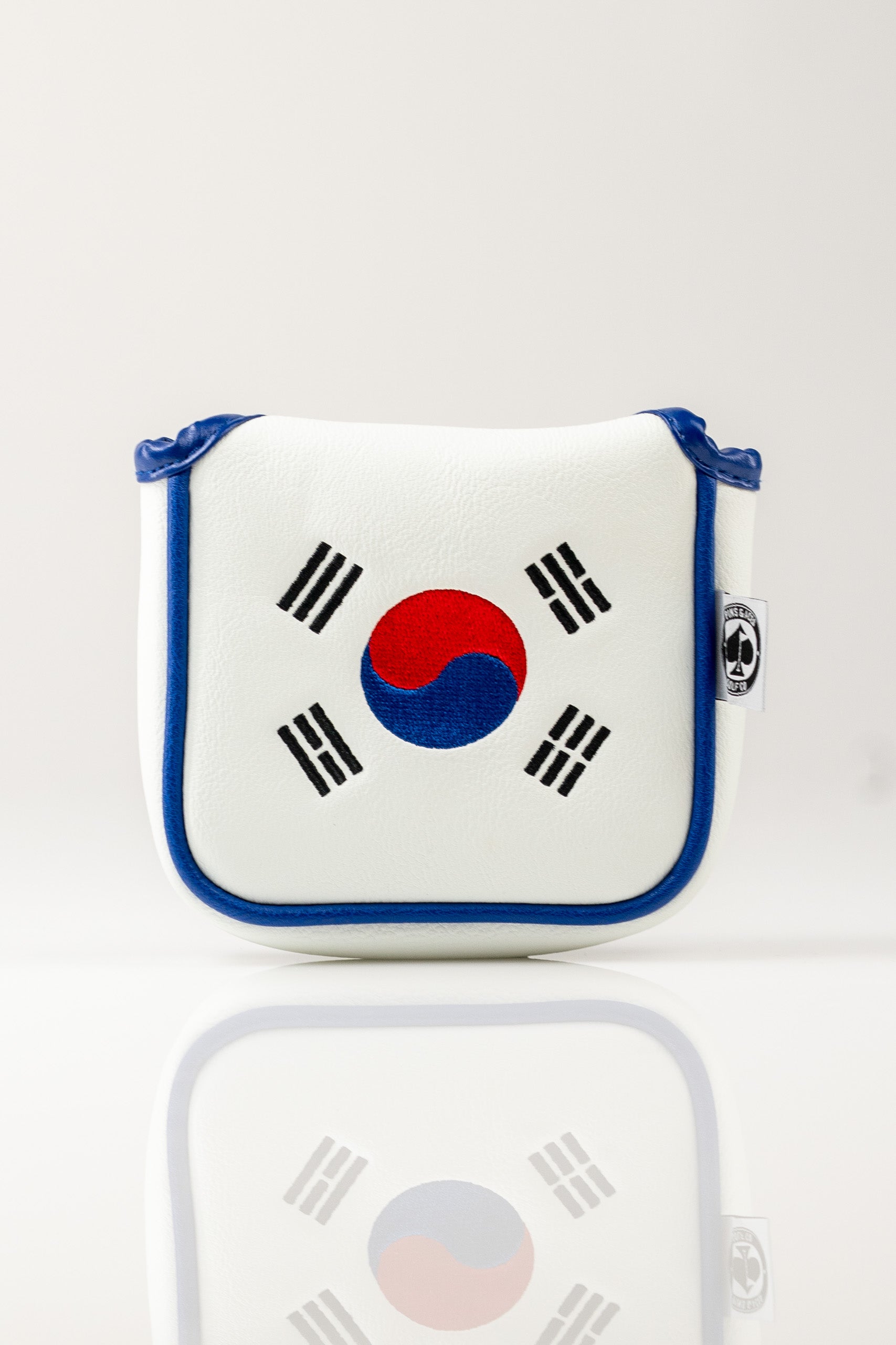 South Korea - Mallet Putter Cover – Pins and Aces, view 2