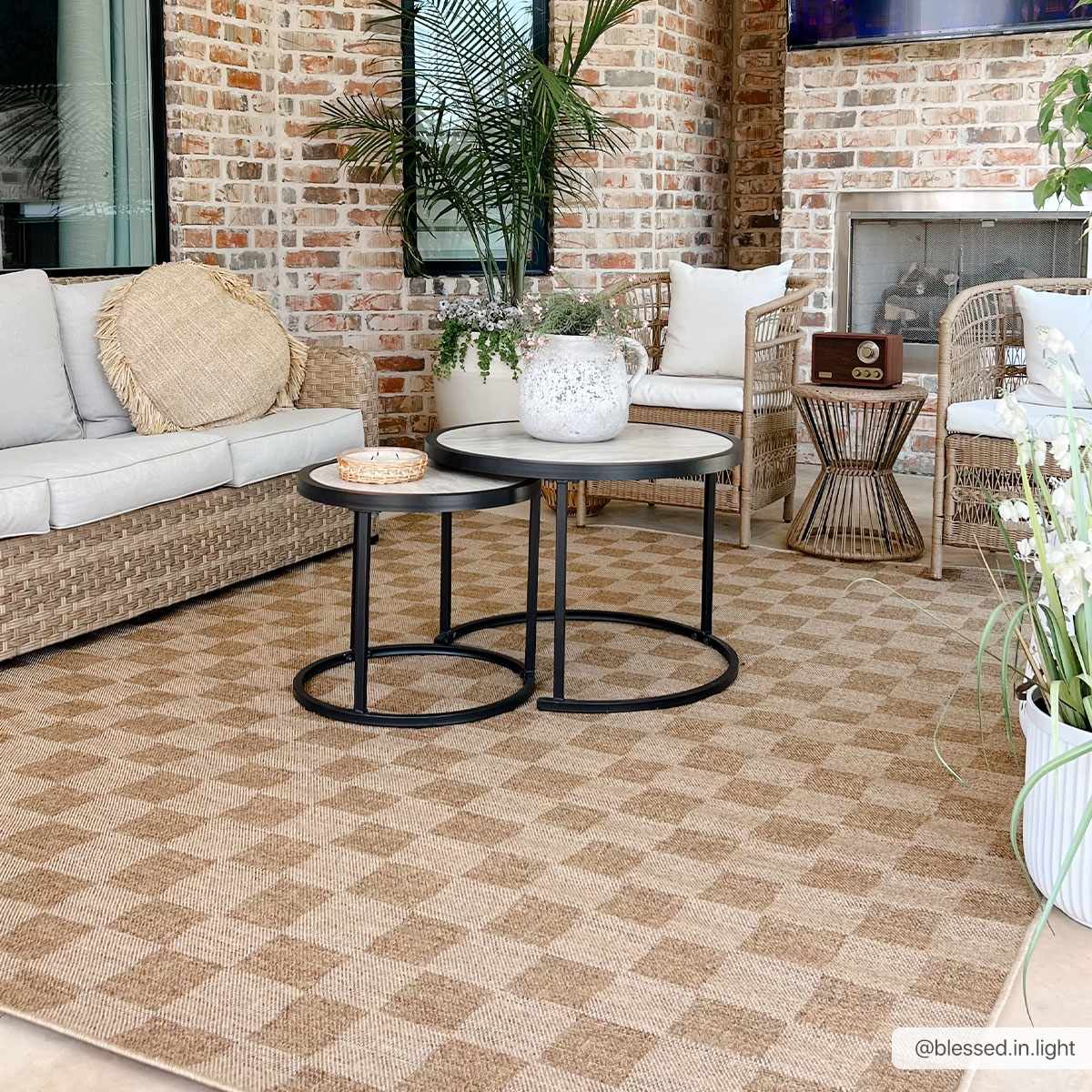 Kuval Checkered Brown Outdoor Rug – Boutique Rugs, view 2