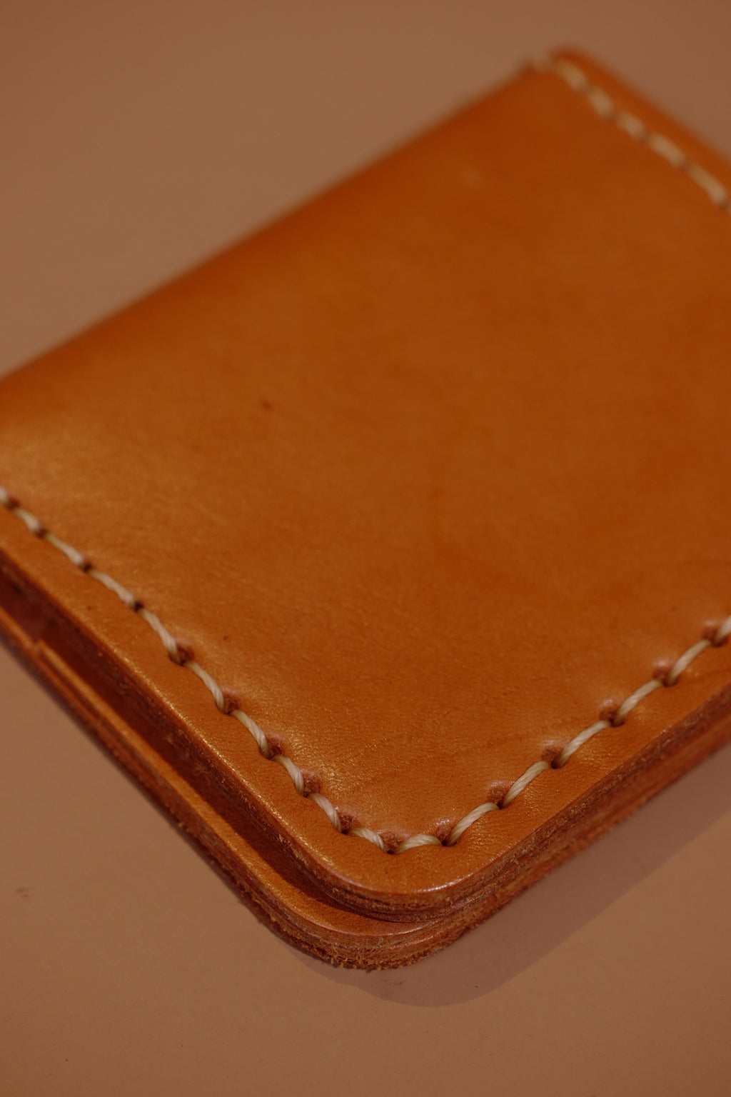 LOLA Y TULA Leather Cardholder Wallet Camel — main product shot