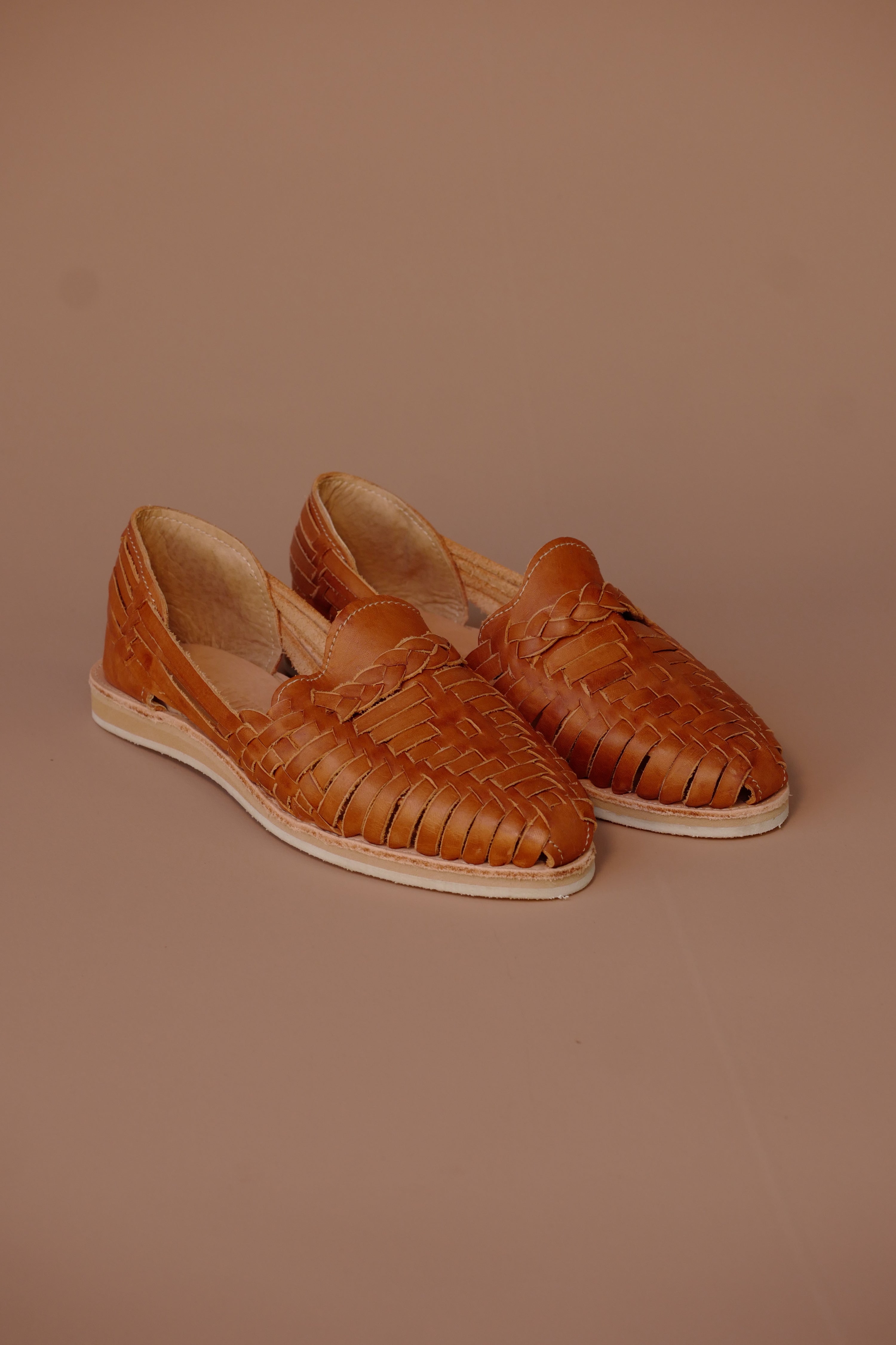 LOLA Y TULA Camel Leather Huarache — side view