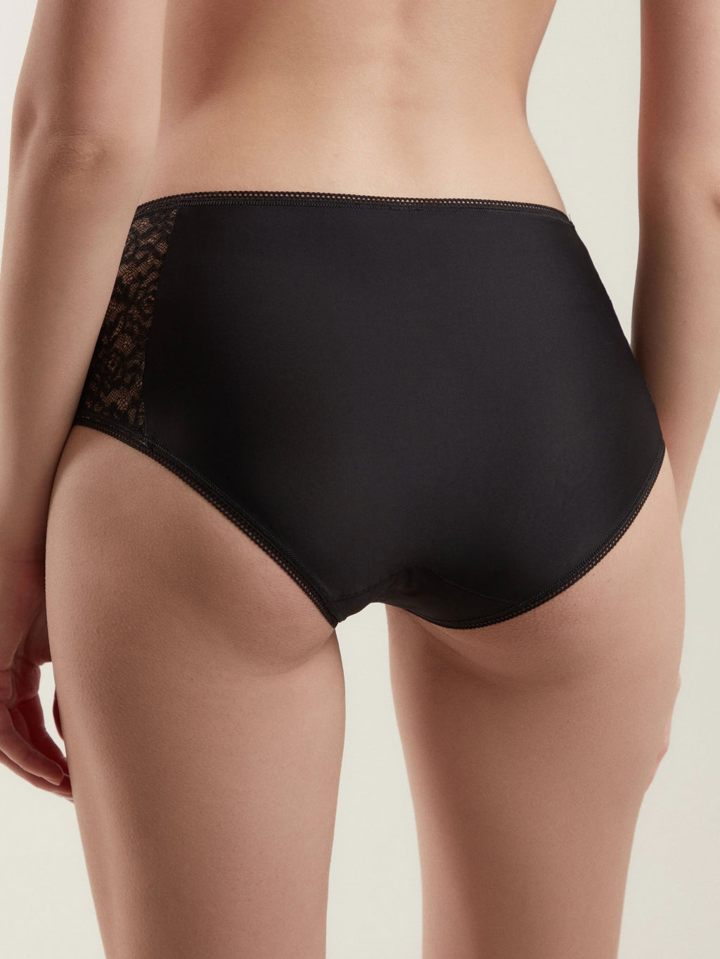 TheRanok.com Panties Conte Lyrique RP2066 — detail close-up