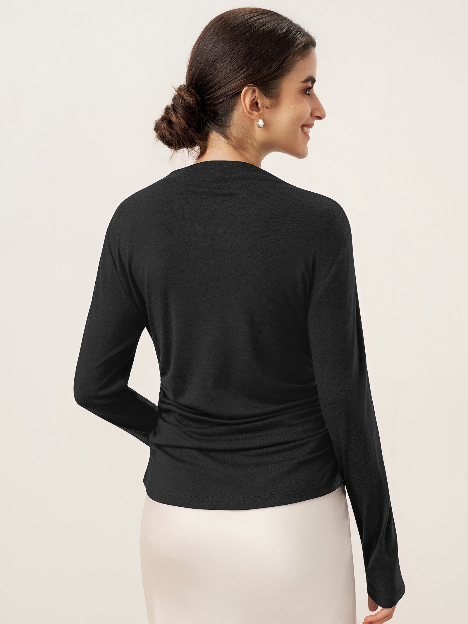 LINTICO Wool Mock Neck Waist Pleat Top ISOLDE — comparison shot