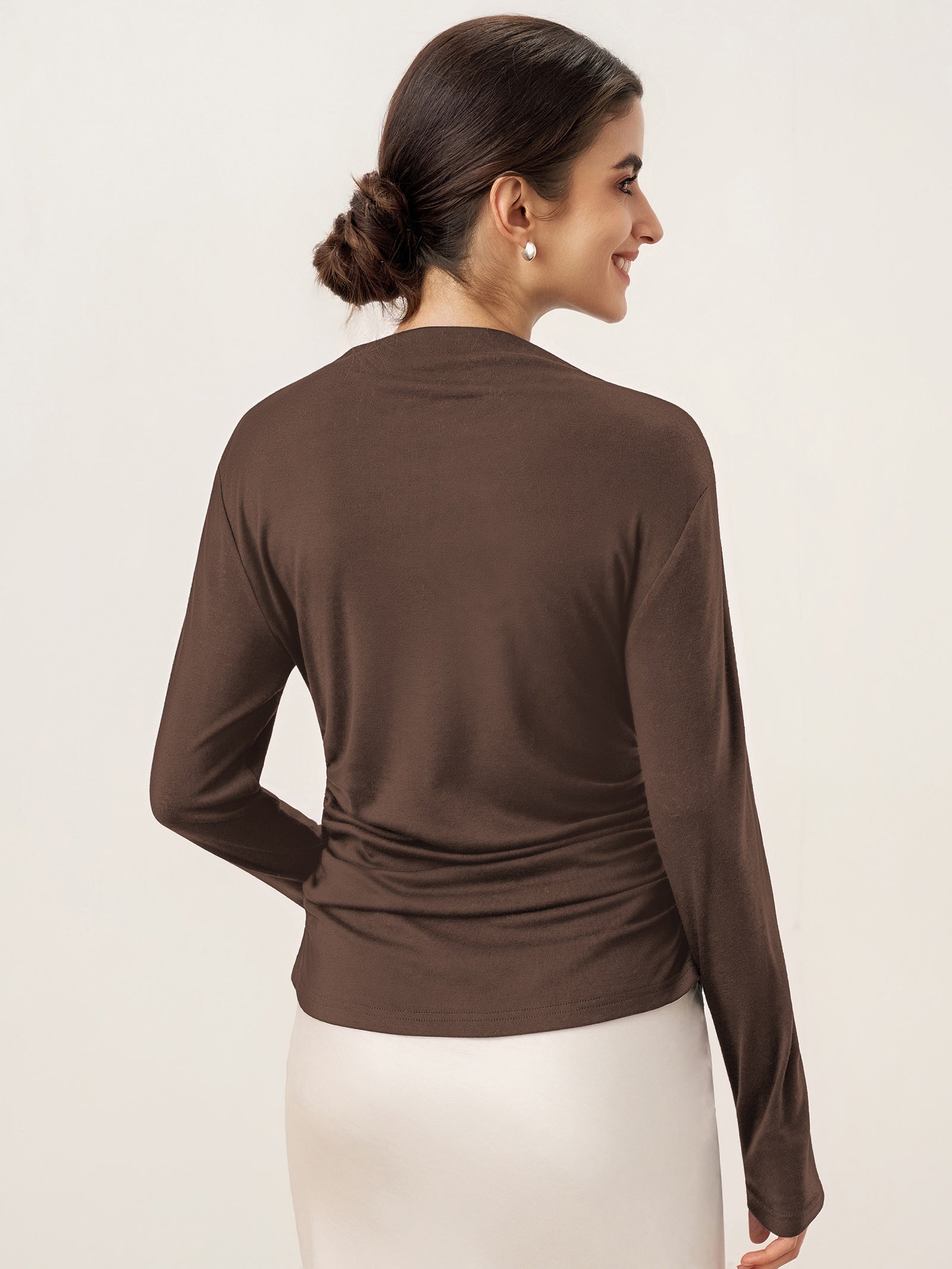 LINTICO Wool Mock Neck Waist Pleat Top ISOLDE — detail close-up