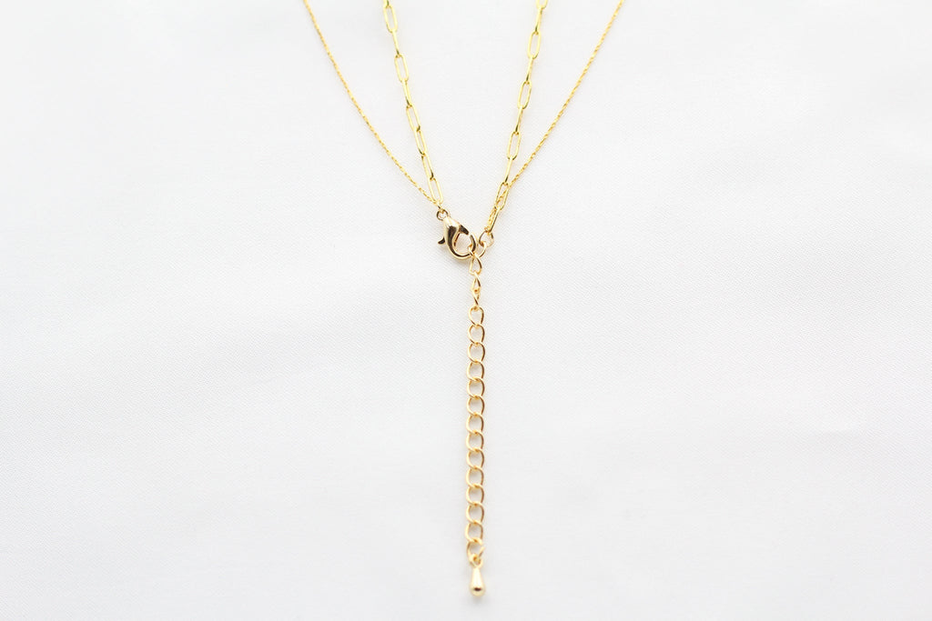KADOU BOUTIQUE Dainty Double Chain Necklace — detail close-up