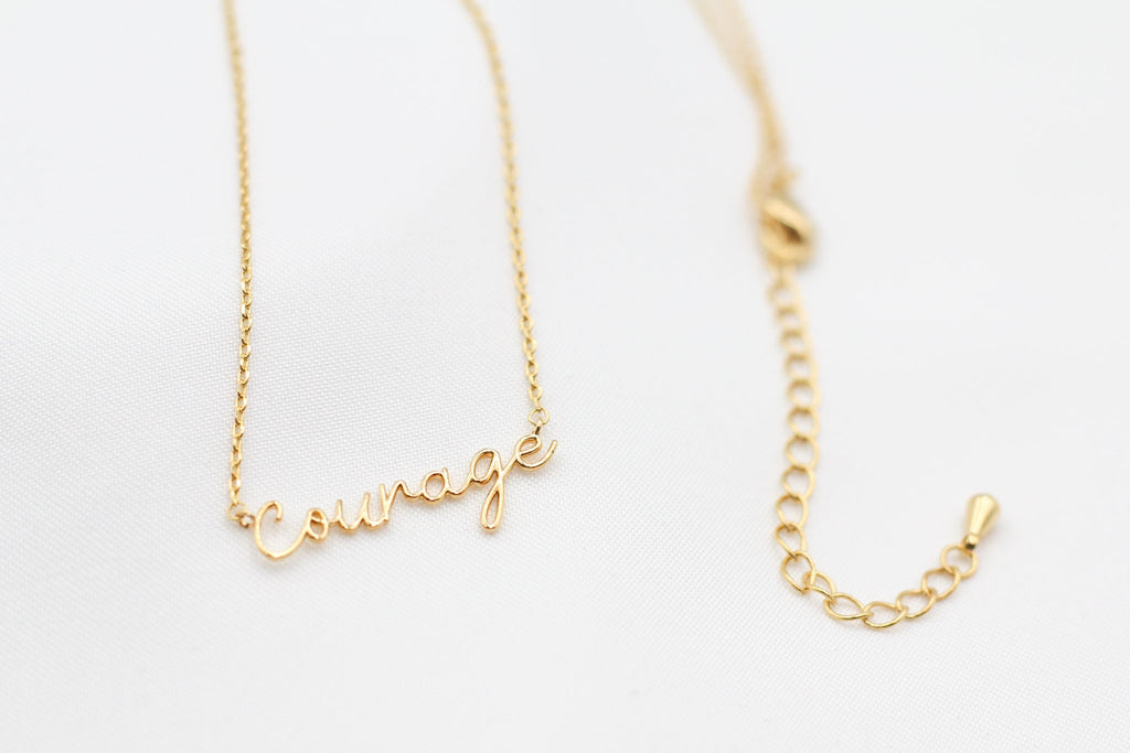 KADOU BOUTIQUE Courage Necklace - Dainty Script — detail close-up
