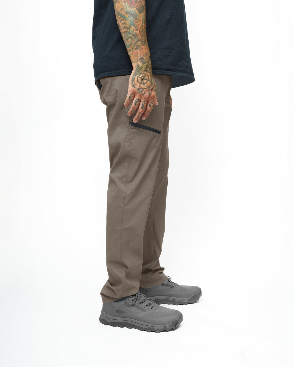 Off The Grid Surplus Lancer Taper Fit Pant - Deadwood — alternative angle