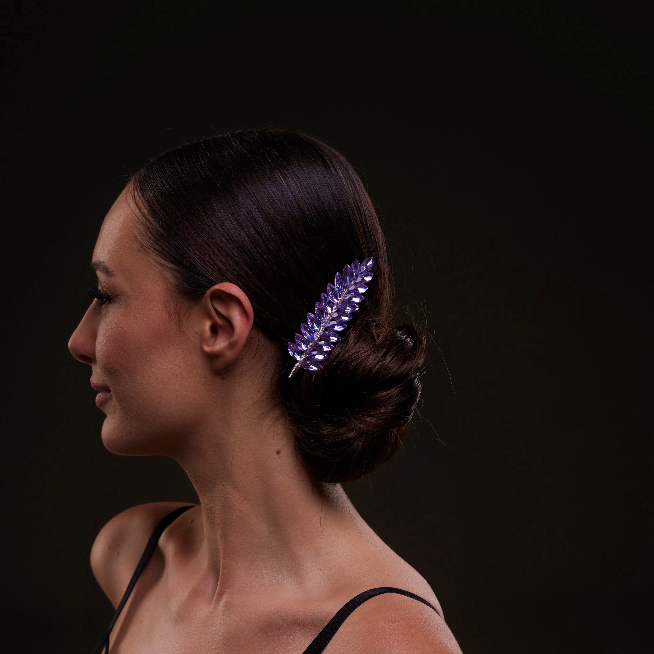 Elegant Lavander Crystal 2-Piece Hair Comb Set – Bridal Port