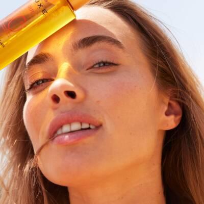 Nuxe Sun Tanning Oil SPF30: Protect & Bronze with Organic Oils & Vitamin E, Water-Resistant Sunscreen for Radiant Skin