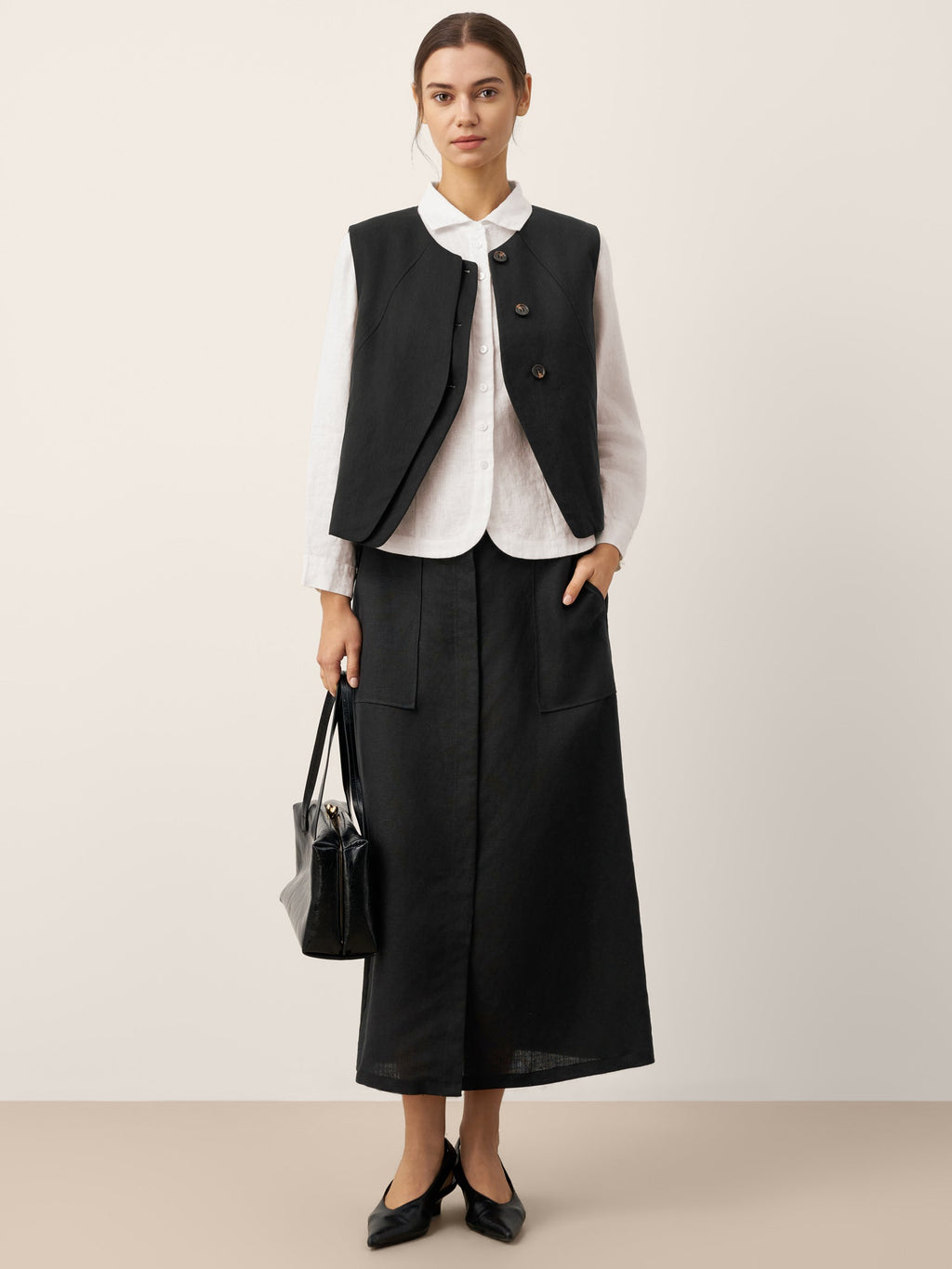 LINTICO Linen-Lyocell Patch Pocket Placket Skirt LYRA — detail shot 9