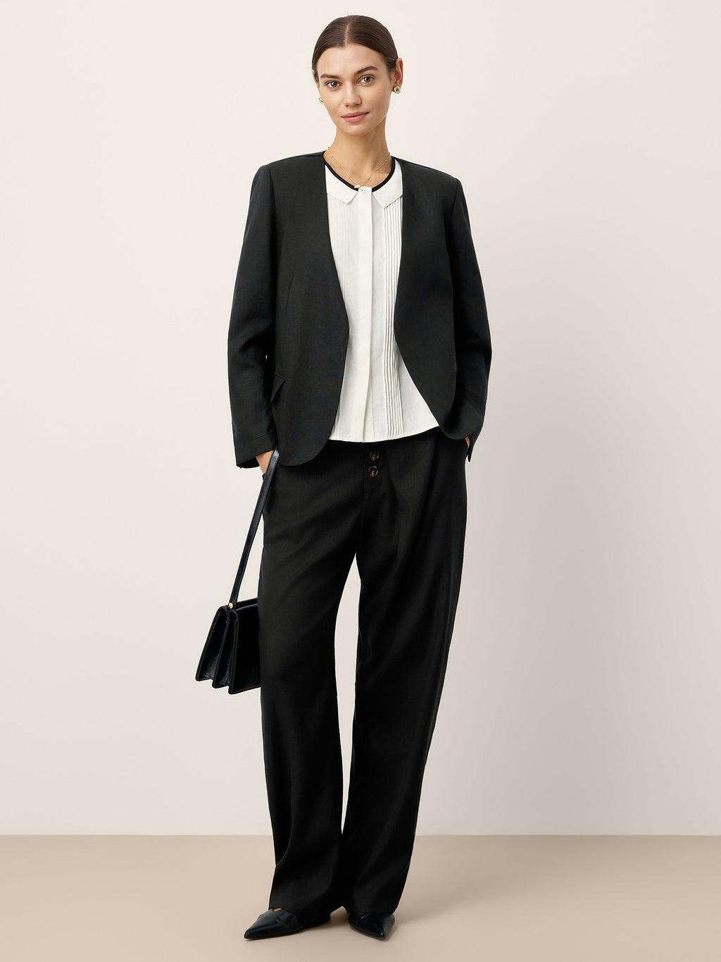 LINTICO Linen-Lyocell Relaxed V-neck Tailored Blazer VERITY — detail shot 9