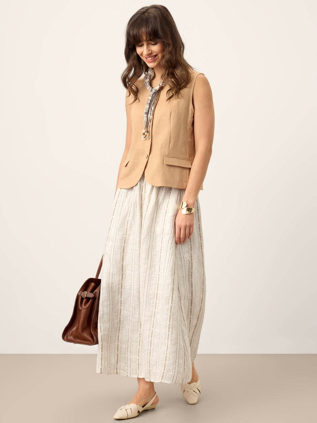 LINTICO Linen Striped Contrast Trim A-Line Bohemian Skirt with Lining ISMERIE — comparison shot