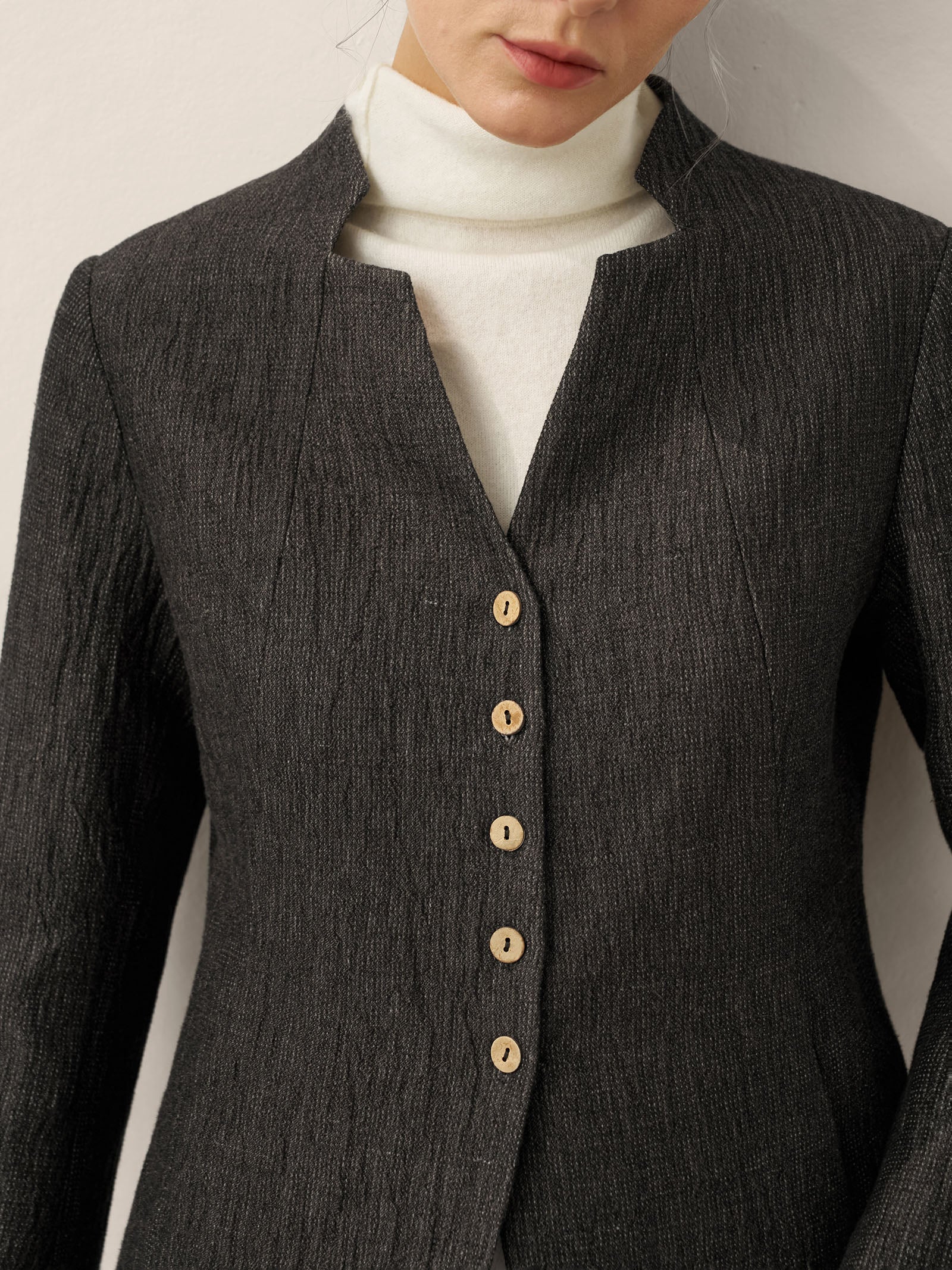 LINTICO Linen Mandarin Collar Button-Up Shirt Jacket KIMBERLY — detail shot 6