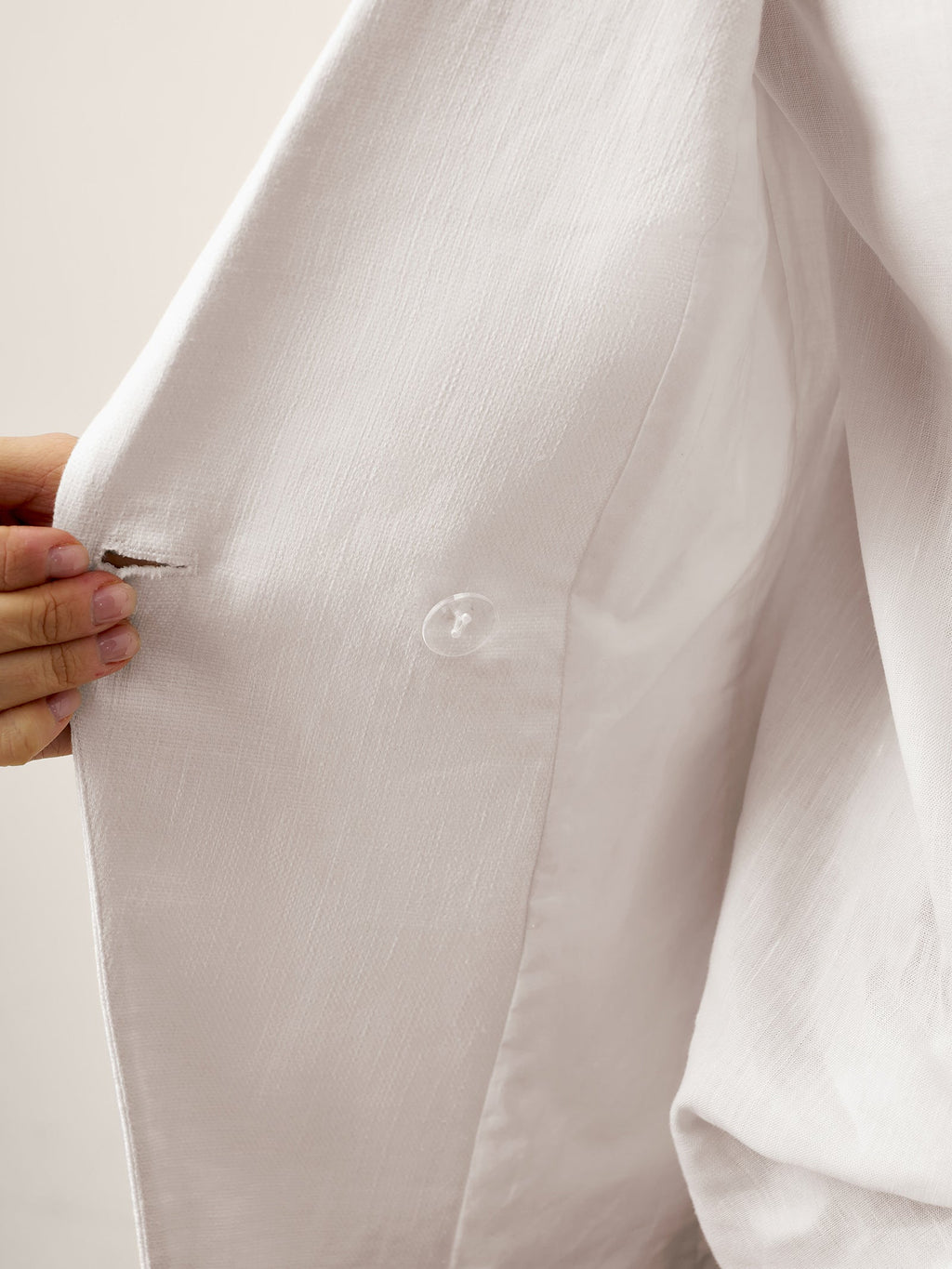 LINTICO Linen Peak Lapel Crossover Blazer IRIS — detail shot 8