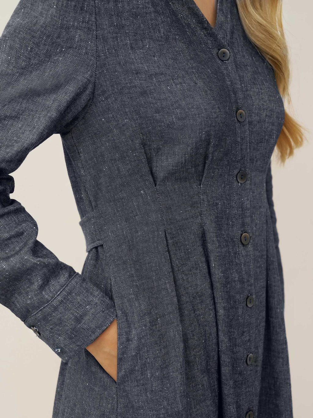 LINTICO LINTICO Linen Denim Texture Jacket Dress HANNAH — detail shot 9