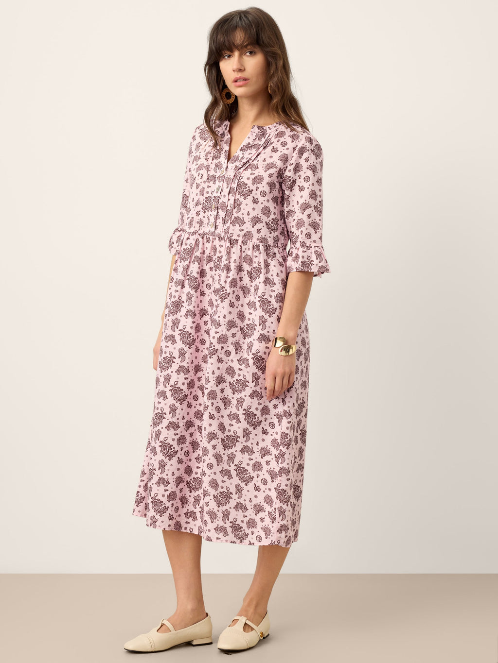 LINTICO Linen Paisley Pintucked Ruffle-Cuff Maxi Dress MAELYN — detail shot 6