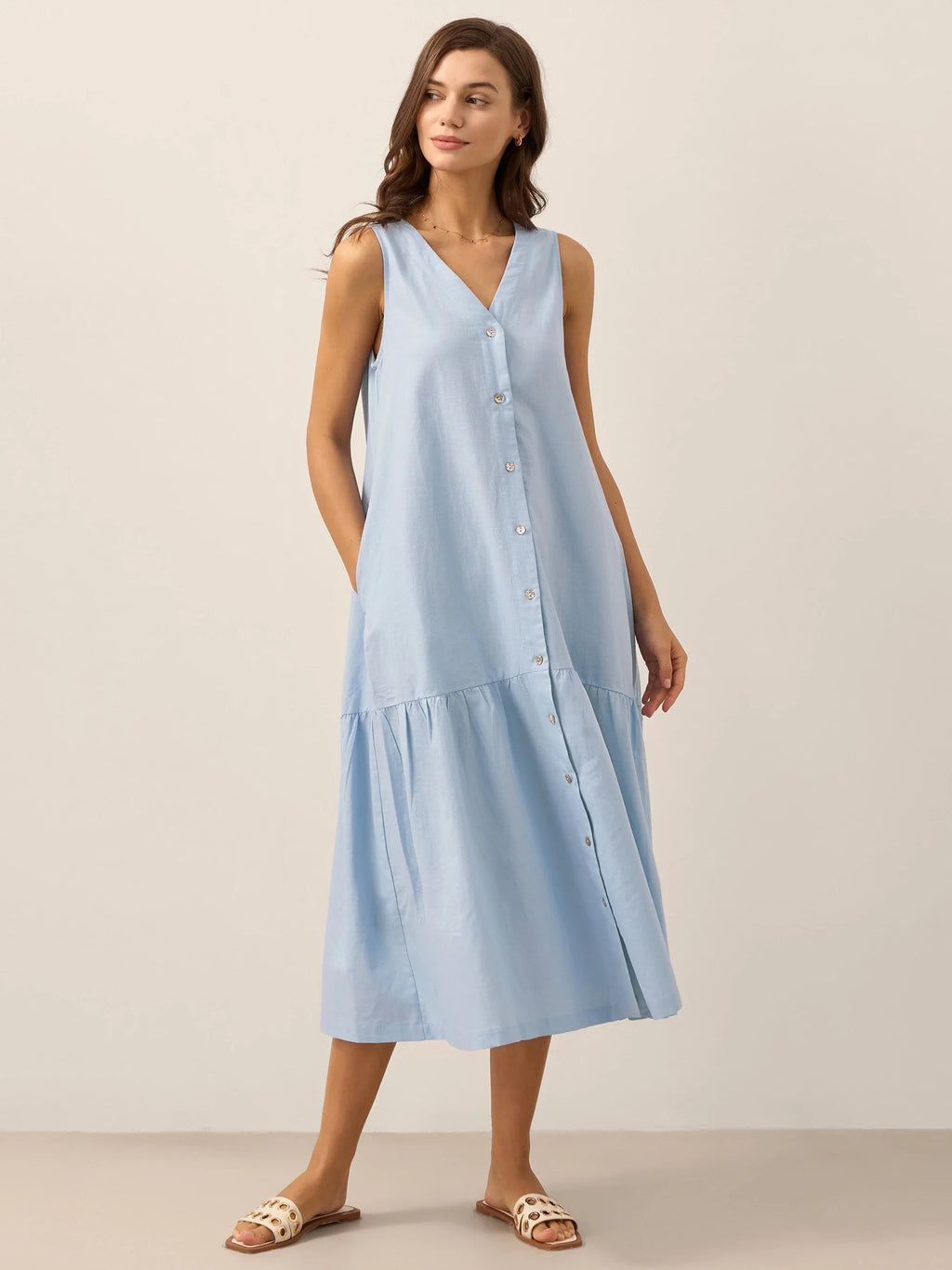 LINTICO Linen Vacation Sleeveless V-Neck Mid-Length Dress CELINE — detail shot 6