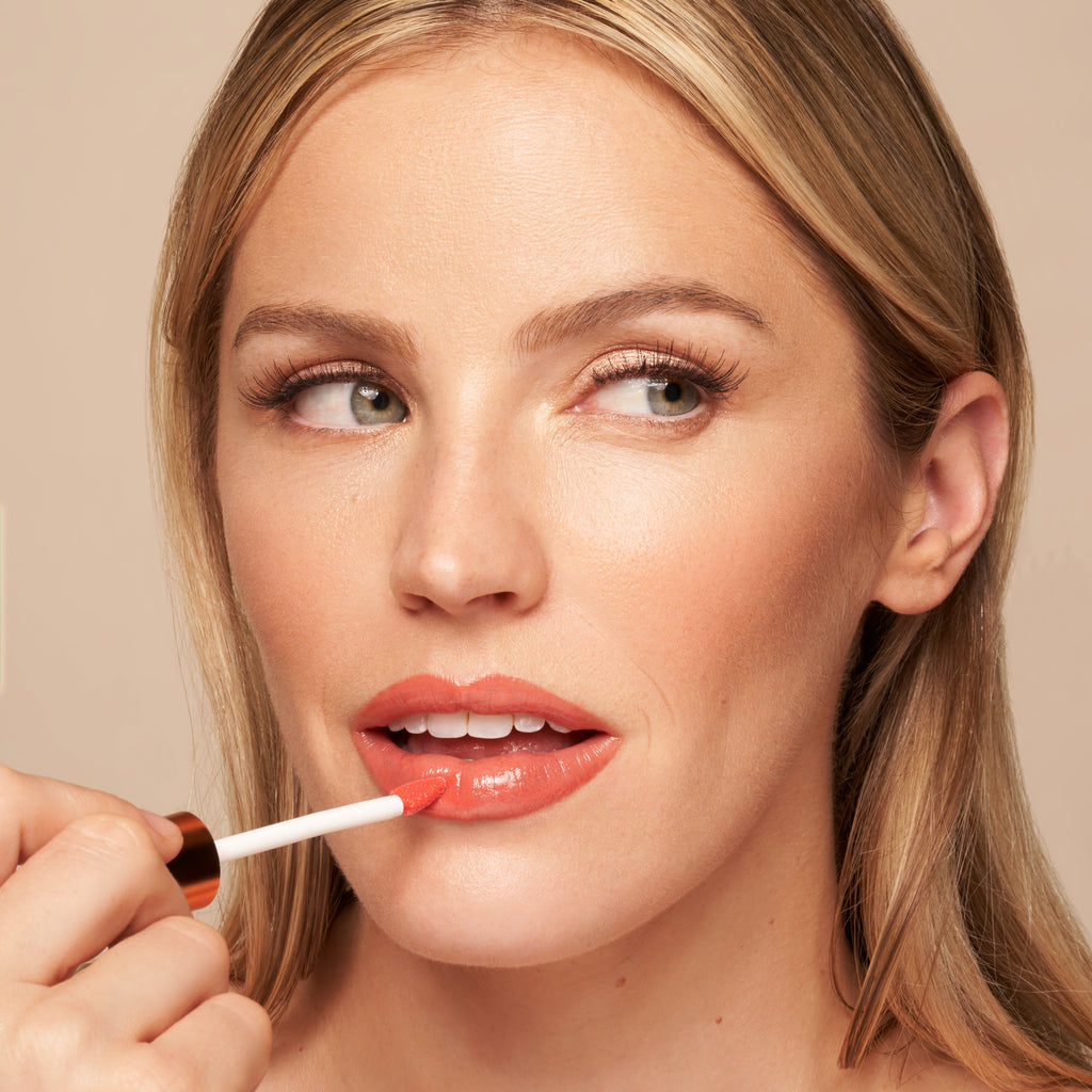 YENSA Luxe Lip Nourishing Oil with Hyaluronic + Vitamin E — fabric or material detail